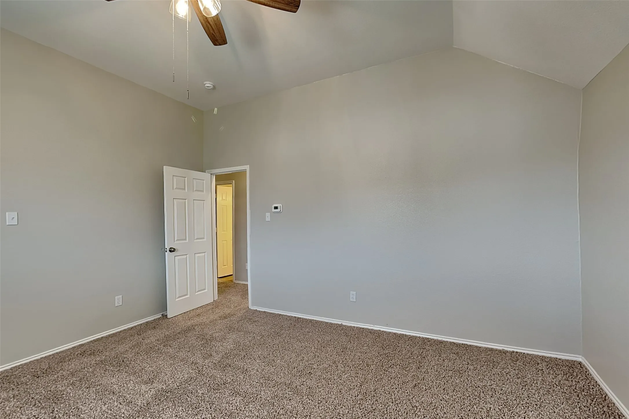 Single Family Residence For Rent in Tarrant County , 8828 Night Wind Lane, Fort Worth, Texas 76244, 3 Bedroom, 2 Bathroom, 2 Garage spaces, 2,500 Sqft, built in 2009, mls#21337166, Real Estate Agent in Fort Worth, Homes For Rent in Tarrant county, Homes For Rent in Fort Worth, Realtor in Fort Worth Texas, Real Estate Brokerage Independent Realty Texas, Luminita Cordes Realtor