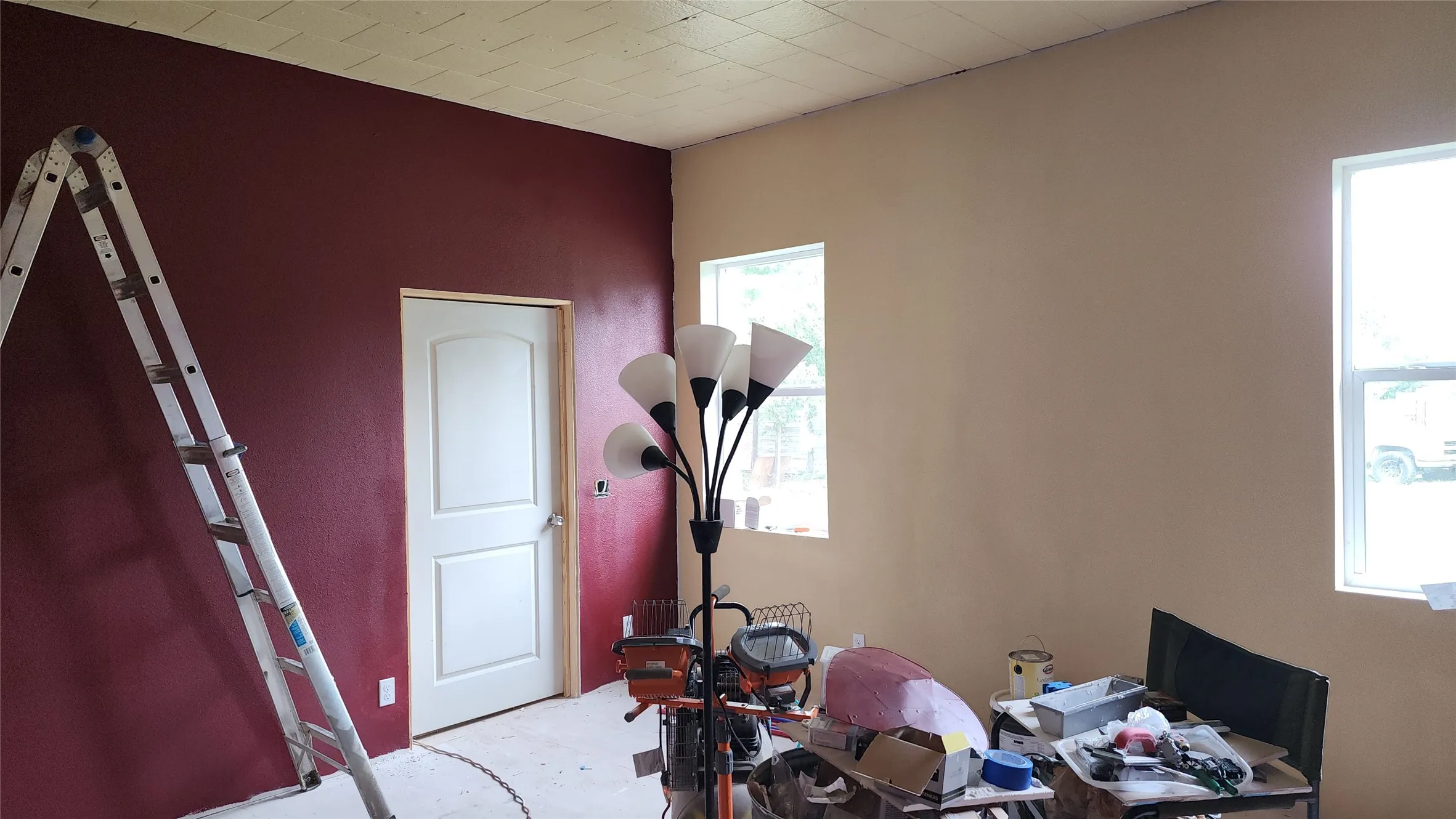 Single Family Residence For Sale in Eastland County , 408 E Sadosa, Eastland, Texas 76448, 3 Bedroom, 2 Bathroom, Garage spaces, 1,920 Sqft, built in 1950, mls#21337187, Real Estate Agent in Eastland, Homes For Sale in Eastland county, Homes For Sale in Eastland, Realtor in Eastland Texas, Real Estate Brokerage Independent Realty Texas, Luminita Cordes Realtor
