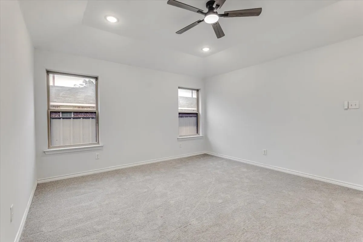 Single Family Residence For Sale in Palo Pinto County , 1007 SW 2nd Avenue, Mineral Wells, Texas 76067, 3 Bedroom, 2 Bathroom, 2 Garage spaces, 1,622 Sqft, built in 2019, mls#21334533, Real Estate Agent in Mineral Wells, Homes For Sale in Palo Pinto county, Homes For Sale in Mineral Wells, Realtor in Mineral Wells Texas, Real Estate Brokerage Independent Realty Texas, Luminita Cordes Realtor