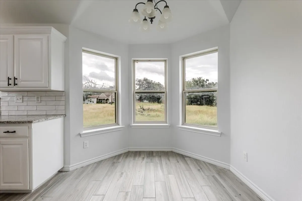Single Family Residence For Sale in Palo Pinto County , 1007 SW 2nd Avenue, Mineral Wells, Texas 76067, 3 Bedroom, 2 Bathroom, 2 Garage spaces, 1,622 Sqft, built in 2019, mls#21334533, Real Estate Agent in Mineral Wells, Homes For Sale in Palo Pinto county, Homes For Sale in Mineral Wells, Realtor in Mineral Wells Texas, Real Estate Brokerage Independent Realty Texas, Luminita Cordes Realtor