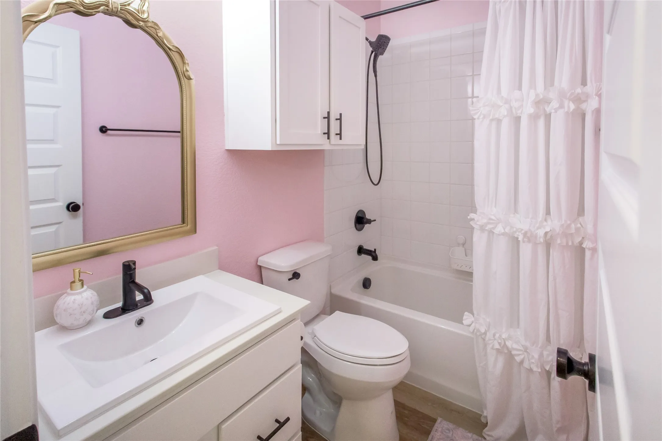 Single Family Residence For Sale in Denton County , 10164 Revere Drive, Providence Village, Texas 76227, 3 Bedroom, 2 Bathroom, 2 Garage spaces, 1,595 Sqft, built in 2020, mls#21337192, Real Estate Agent in Providence Village, Homes For Sale in Denton county, Homes For Sale in Providence Village, Realtor in Providence Village Texas, Real Estate Brokerage Independent Realty Texas, Luminita Cordes Realtor
