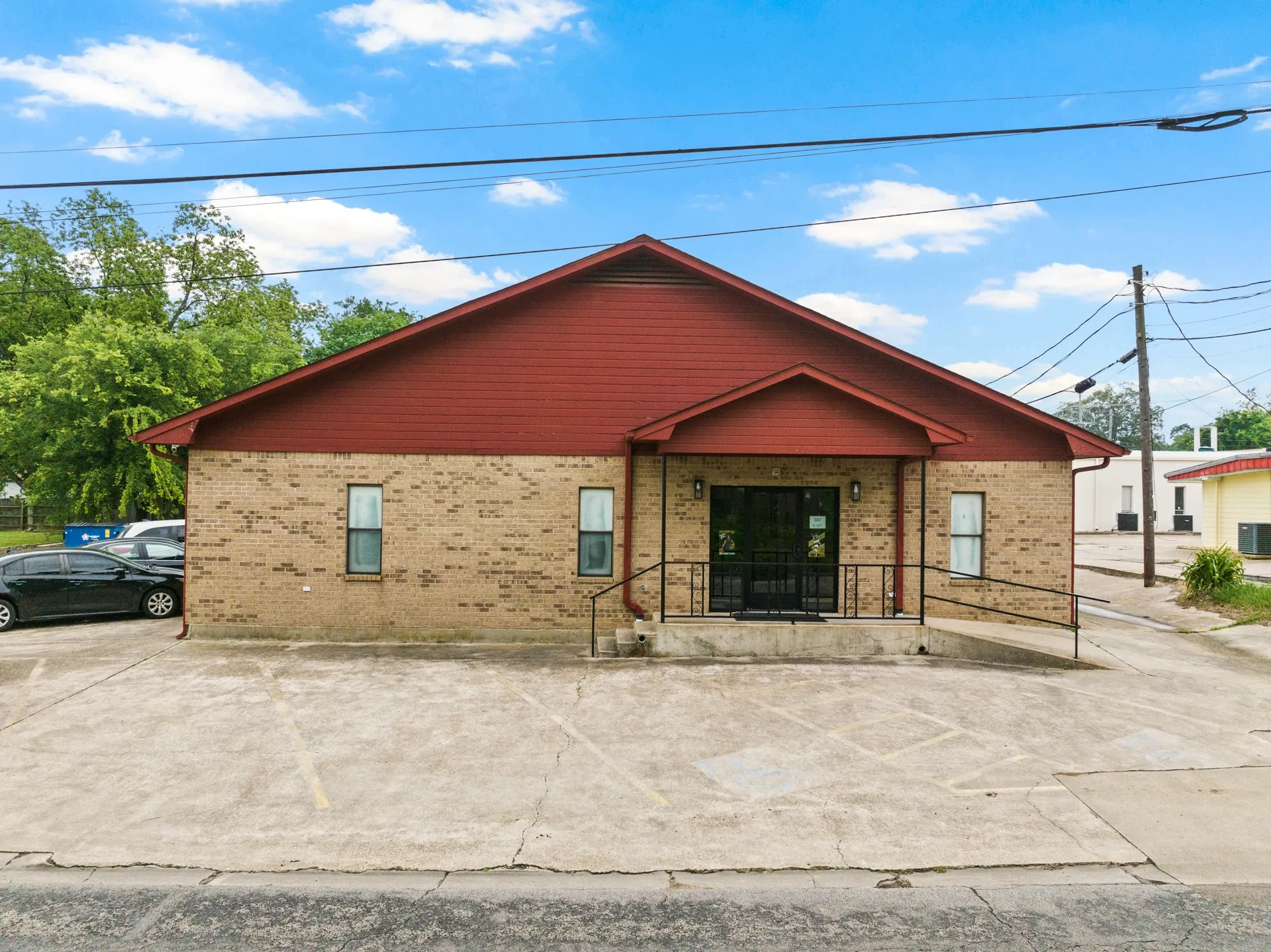 Office For Sale in Titus County , 107 E 11th Street, Mt Pleasant, Texas 75455, 0, 0, Garage spaces, 0 Sqft, built in 1992, Price $1,200,000, mls#21337174, Real Estate Agent in Mt Pleasant, Homes For Sale in Titus county, Homes For Sale in Mt Pleasant, Realtor in Mt Pleasant Texas, Real Estate Brokerage Independent Realty Texas, Luminita Cordes Realtor