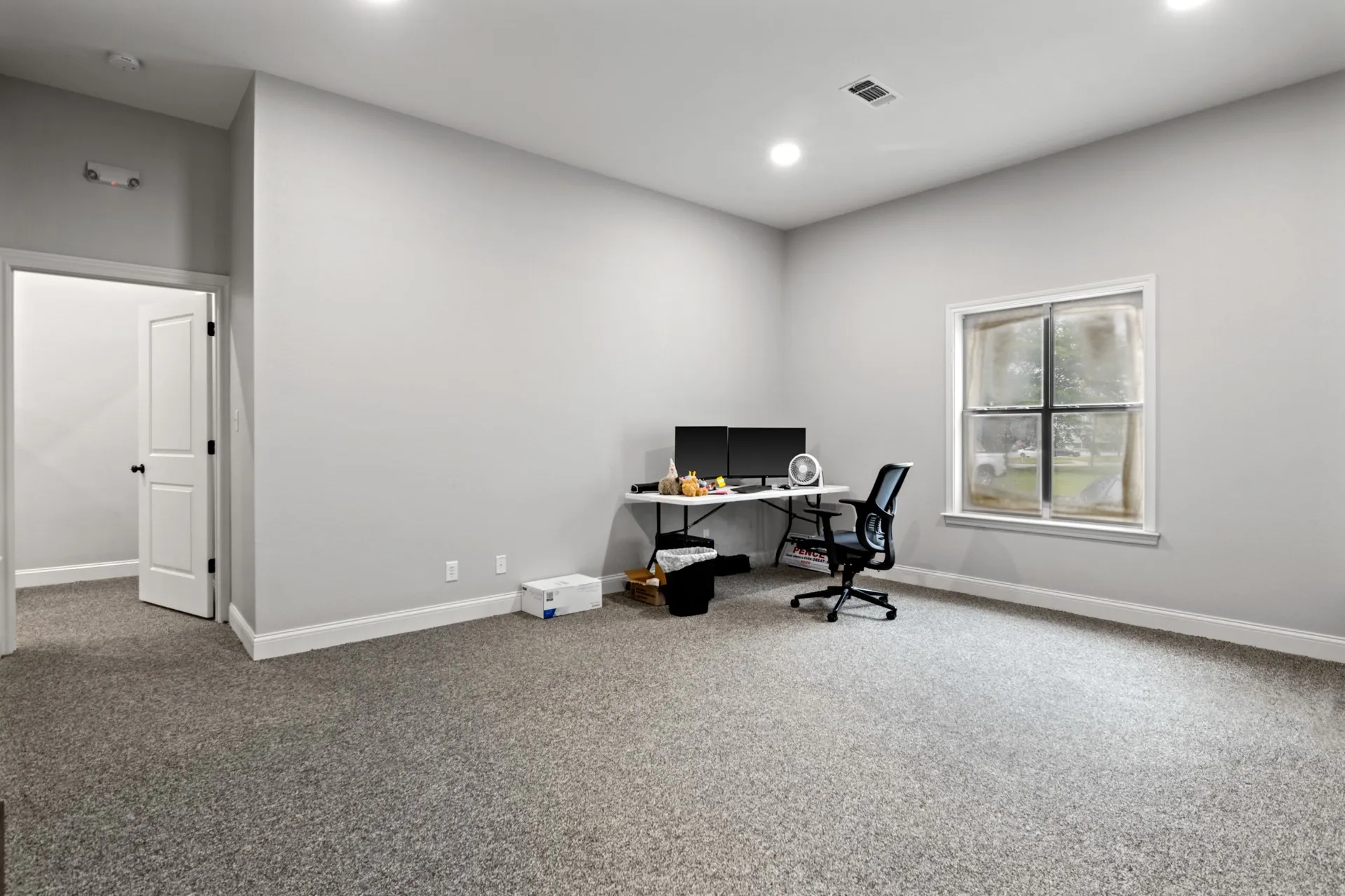 Office For Sale in Titus County , 107 E 11th Street, Mt Pleasant, Texas 75455, 0, 0, Garage spaces, 0 Sqft, built in 1992, Price $1,200,000, mls#21337174, Real Estate Agent in Mt Pleasant, Homes For Sale in Titus county, Homes For Sale in Mt Pleasant, Realtor in Mt Pleasant Texas, Real Estate Brokerage Independent Realty Texas, Luminita Cordes Realtor