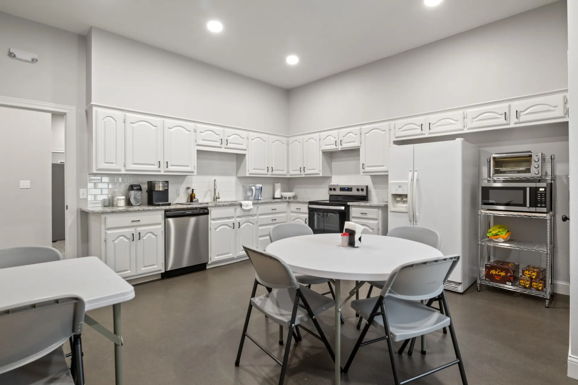 Office For Sale in Titus County , 107 E 11th Street, Mt Pleasant, Texas 75455, 0, 0, Garage spaces, 0 Sqft, built in 1992, Price $1,200,000, mls#21337174, Real Estate Agent in Mt Pleasant, Homes For Sale in Titus county, Homes For Sale in Mt Pleasant, Realtor in Mt Pleasant Texas, Real Estate Brokerage Independent Realty Texas, Luminita Cordes Realtor