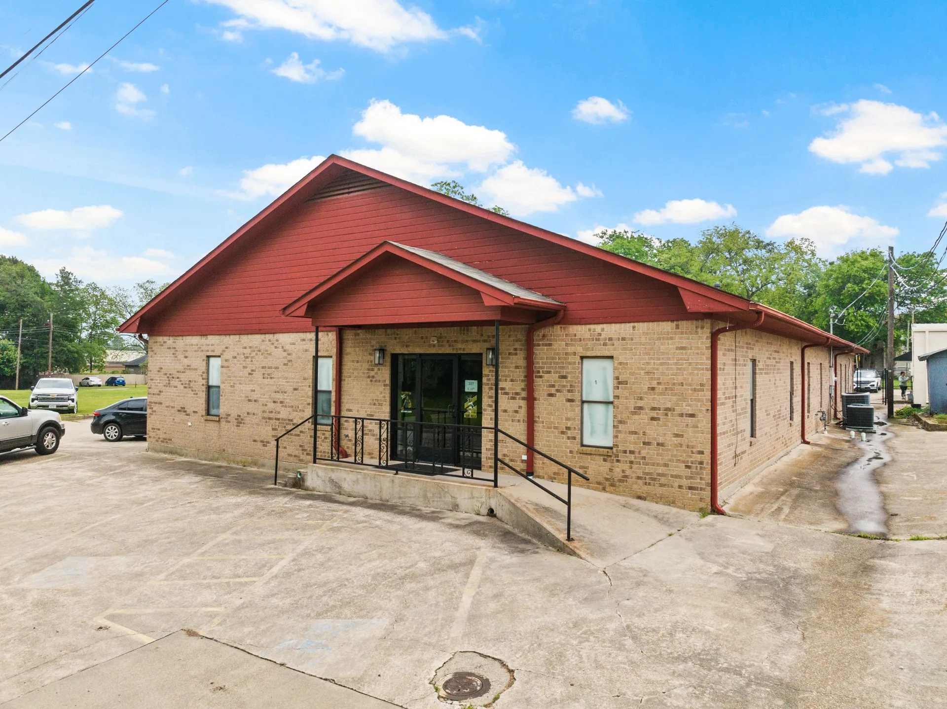 Office For Sale in Titus County , 107 E 11th Street, Mt Pleasant, Texas 75455, 0, 0, Garage spaces, 0 Sqft, built in 1992, Price $1,200,000, mls#21337174, Real Estate Agent in Mt Pleasant, Homes For Sale in Titus county, Homes For Sale in Mt Pleasant, Realtor in Mt Pleasant Texas, Real Estate Brokerage Independent Realty Texas, Luminita Cordes Realtor