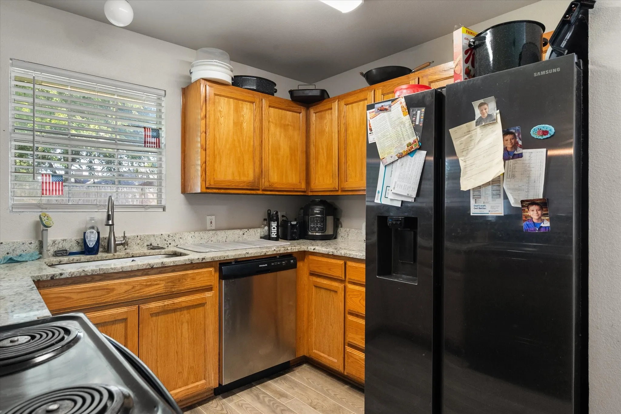 Single Family Residence For Sale in Johnson County , 330 Schumacher Drive, Burleson, Texas 76028, 3 Bedrooms, 2 Bathrooms, 2 Garage spaces, 1,275 Sqft, built in 2000, Price $256,000, mls#21332367, Real Estate Agent in Burleson, Homes For Sale in Johnson county, Homes For Sale in Burleson, Realtor in Burleson Texas, Real Estate Brokerage Independent Realty Texas, Luminita Cordes Realtor