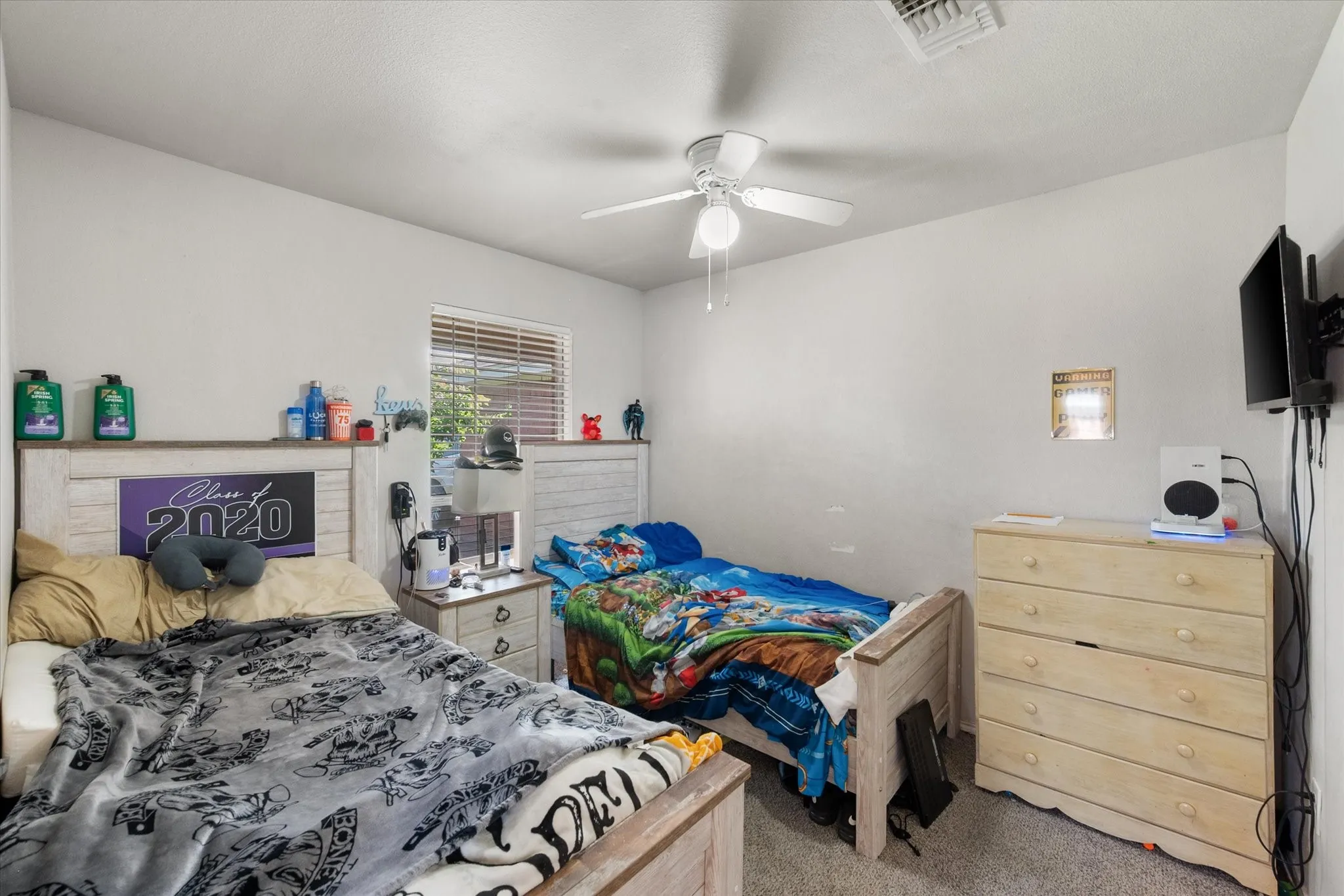 Single Family Residence For Sale in Johnson County , 330 Schumacher Drive, Burleson, Texas 76028, 3 Bedrooms, 2 Bathrooms, 2 Garage spaces, 1,275 Sqft, built in 2000, Price $256,000, mls#21332367, Real Estate Agent in Burleson, Homes For Sale in Johnson county, Homes For Sale in Burleson, Realtor in Burleson Texas, Real Estate Brokerage Independent Realty Texas, Luminita Cordes Realtor