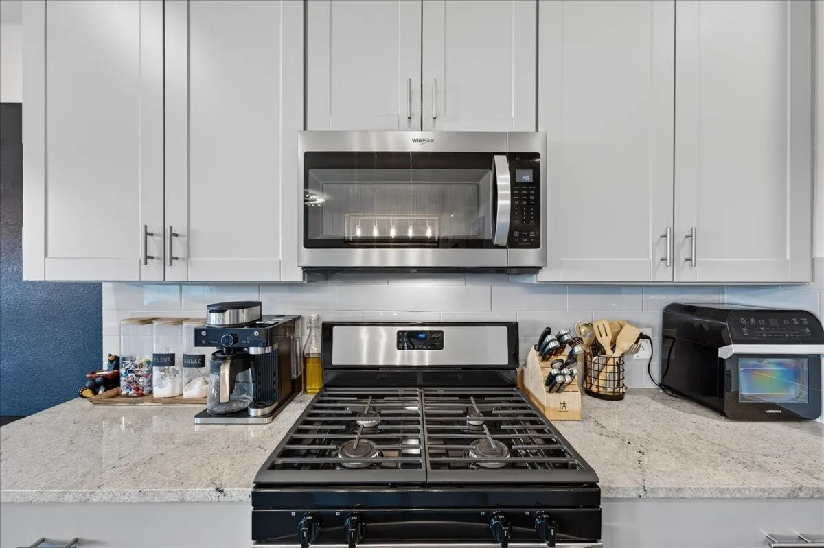 Single Family Residence For Sale in Rockwall County , 365 Mohan Drive, Royse City, Texas 75189, 4 Bedroom, 3 Bathroom, 2 Garage spaces, 2,226 Sqft, built in 2022, mls#21337205, Real Estate Agent in Royse City, Homes For Sale in Rockwall county, Homes For Sale in Royse City, Realtor in Royse City Texas, Real Estate Brokerage Independent Realty Texas, Luminita Cordes Realtor