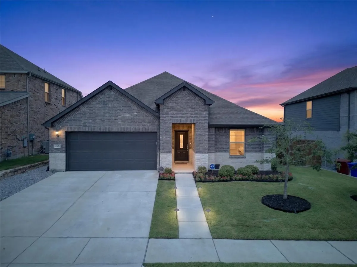 Single Family Residence For Sale in Rockwall County , 365 Mohan Drive, Royse City, Texas 75189, 4 Bedroom, 3 Bathroom, 2 Garage spaces, 2,226 Sqft, built in 2022, mls#21337205, Real Estate Agent in Royse City, Homes For Sale in Rockwall county, Homes For Sale in Royse City, Realtor in Royse City Texas, Real Estate Brokerage Independent Realty Texas, Luminita Cordes Realtor