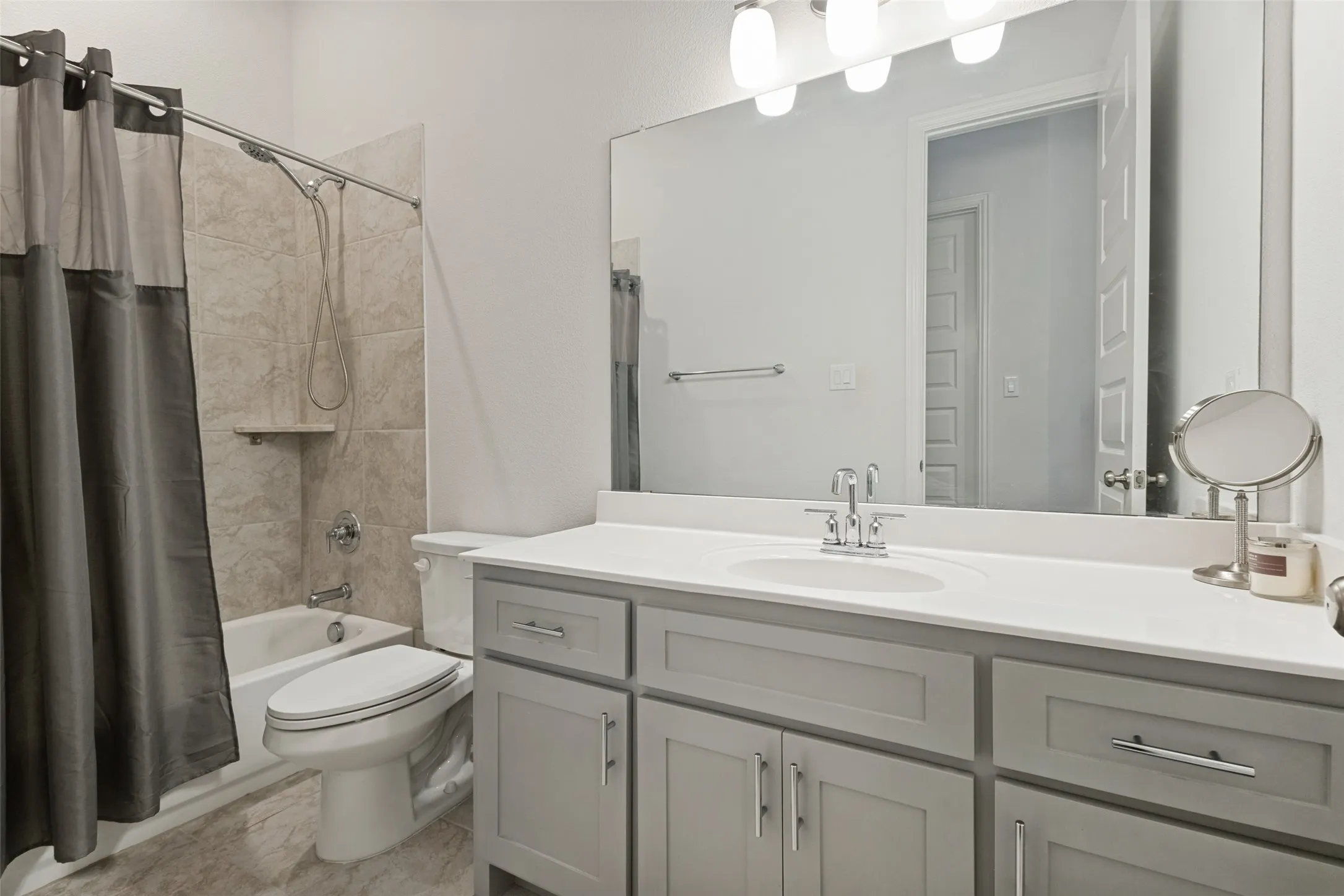 Single Family Residence For Sale in Denton County , 4804 High Ridge Trail, Flower Mound, Texas 76262, 4 Bedroom, 3 Bathroom, 2 Garage spaces, 2,331 Sqft, built in 2022, mls#21336408, Real Estate Agent in Flower Mound, Homes For Sale in Denton county, Homes For Sale in Flower Mound, Realtor in Flower Mound Texas, Real Estate Brokerage Independent Realty Texas, Luminita Cordes Realtor