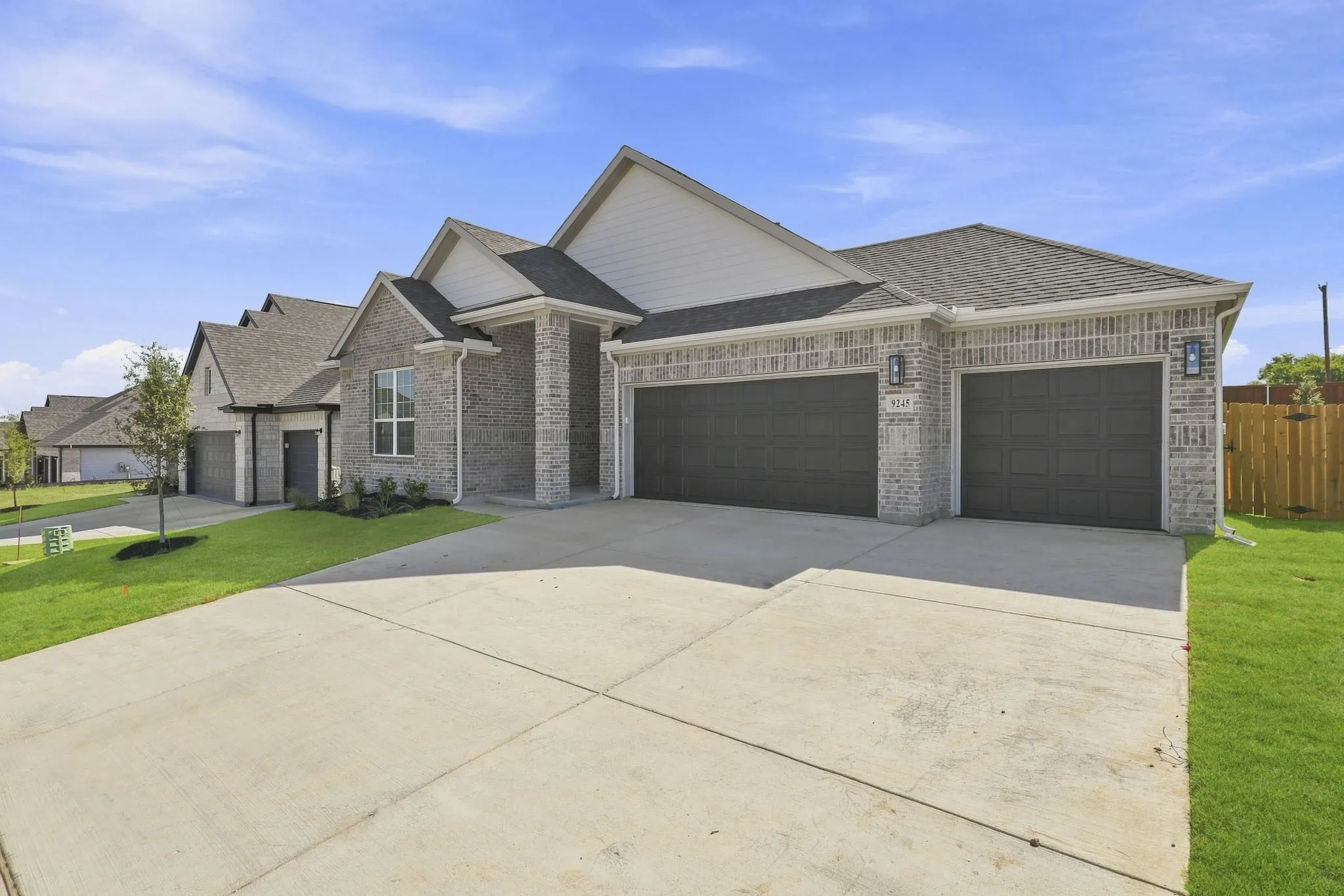 Single Family Residence For Sale in Tarrant County , 9245 Harrisburg Drive, Fort Worth, Texas 76036, 3 Bedroom, 3 Bathroom, 3 Garage spaces, 1,920 Sqft, built in 2026, mls#21337088, Real Estate Agent in Fort Worth, Homes For Sale in Tarrant county, Homes For Sale in Fort Worth, Realtor in Fort Worth Texas, Real Estate Brokerage Independent Realty Texas, Luminita Cordes Realtor