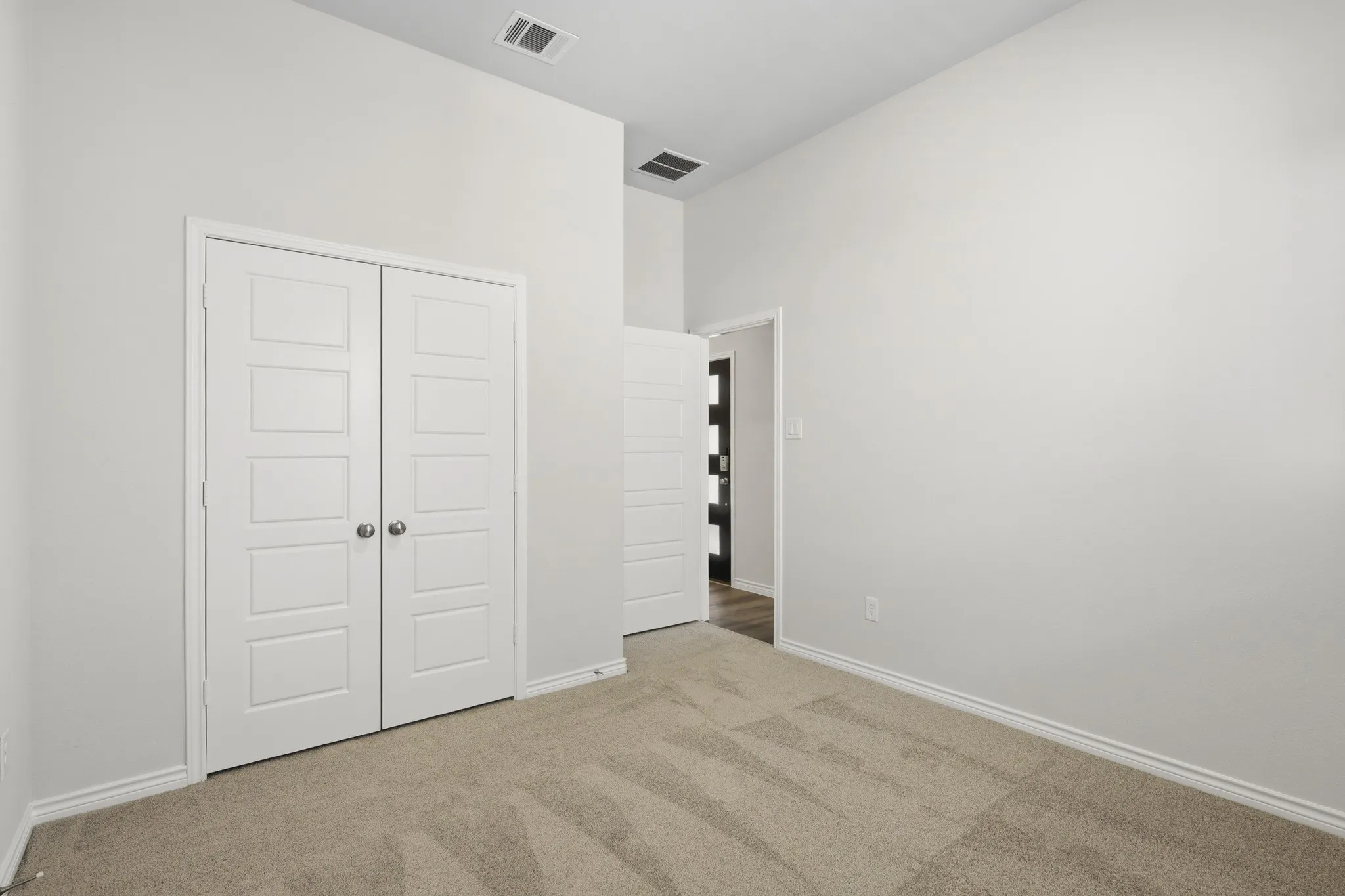 Single Family Residence For Sale in Tarrant County , 9245 Harrisburg Drive, Fort Worth, Texas 76036, 3 Bedroom, 3 Bathroom, 3 Garage spaces, 1,920 Sqft, built in 2026, mls#21337088, Real Estate Agent in Fort Worth, Homes For Sale in Tarrant county, Homes For Sale in Fort Worth, Realtor in Fort Worth Texas, Real Estate Brokerage Independent Realty Texas, Luminita Cordes Realtor