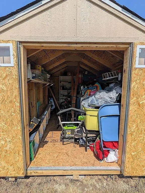 Mobile Home For Sale in Denton County , 175 Preston On The Lake, Little Elm, Texas 75068, 2 Bedroom, 1 Bathroom, Garage spaces, 728 Sqft, built in 1984, mls#21336732, Real Estate Agent in Little Elm, Homes For Sale in Denton county, Homes For Sale in Little Elm, Realtor in Little Elm Texas, Real Estate Brokerage Independent Realty Texas, Luminita Cordes Realtor