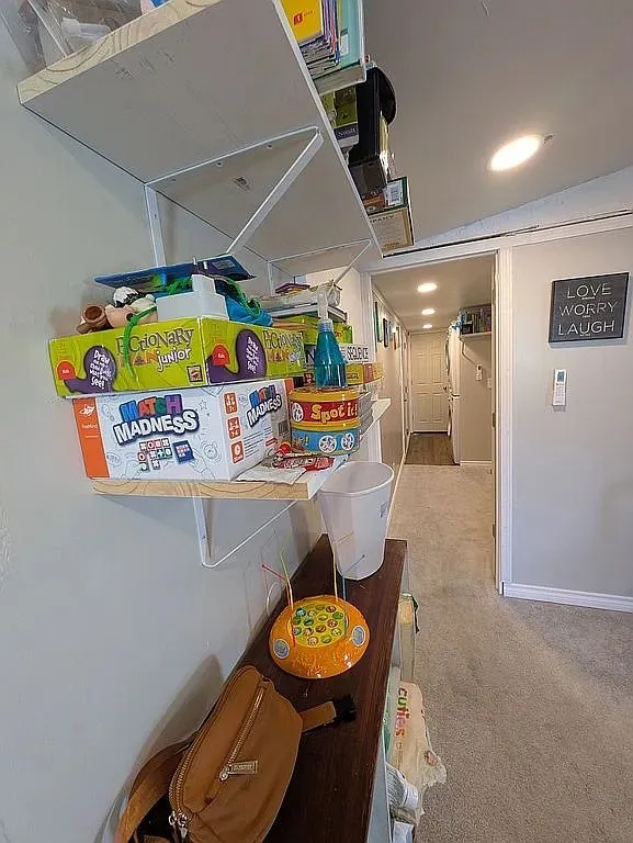 Mobile Home For Sale in Denton County , 175 Preston On The Lake, Little Elm, Texas 75068, 2 Bedroom, 1 Bathroom, Garage spaces, 728 Sqft, built in 1984, mls#21336732, Real Estate Agent in Little Elm, Homes For Sale in Denton county, Homes For Sale in Little Elm, Realtor in Little Elm Texas, Real Estate Brokerage Independent Realty Texas, Luminita Cordes Realtor
