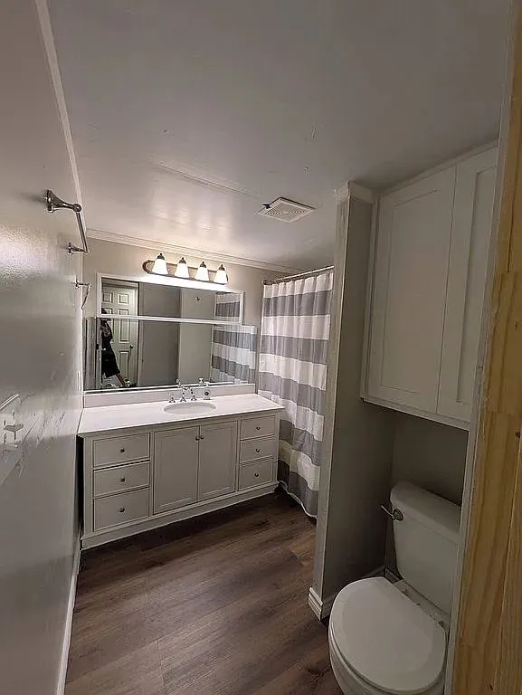 Mobile Home For Sale in Denton County , 175 Preston On The Lake, Little Elm, Texas 75068, 2 Bedroom, 1 Bathroom, Garage spaces, 728 Sqft, built in 1984, mls#21336732, Real Estate Agent in Little Elm, Homes For Sale in Denton county, Homes For Sale in Little Elm, Realtor in Little Elm Texas, Real Estate Brokerage Independent Realty Texas, Luminita Cordes Realtor