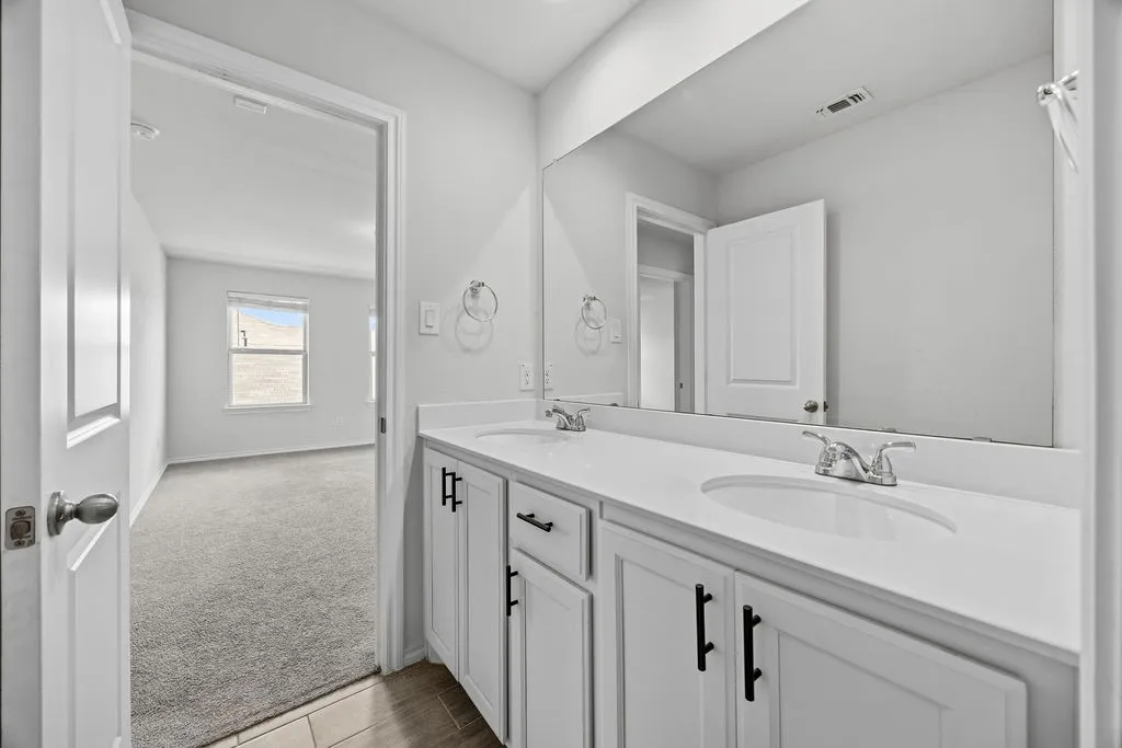 Single Family Residence For Rent in Denton County , 1024 Runnels Lane, Aubrey, Texas 76227, 3 Bedroom, 3 Bathroom, 2 Garage spaces, 2,064 Sqft, built in 2022, mls#21331319, Real Estate Agent in Aubrey, Homes For Rent in Denton county, Homes For Rent in Aubrey, Realtor in Aubrey Texas, Real Estate Brokerage Independent Realty Texas, Luminita Cordes Realtor