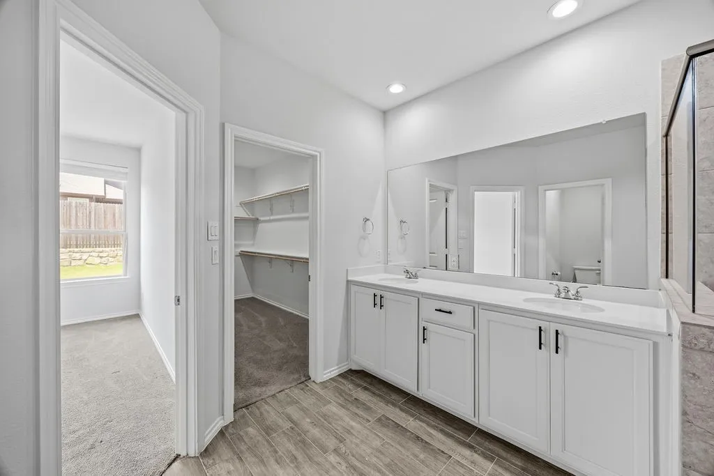 Single Family Residence For Rent in Denton County , 1024 Runnels Lane, Aubrey, Texas 76227, 3 Bedroom, 3 Bathroom, 2 Garage spaces, 2,064 Sqft, built in 2022, mls#21331319, Real Estate Agent in Aubrey, Homes For Rent in Denton county, Homes For Rent in Aubrey, Realtor in Aubrey Texas, Real Estate Brokerage Independent Realty Texas, Luminita Cordes Realtor