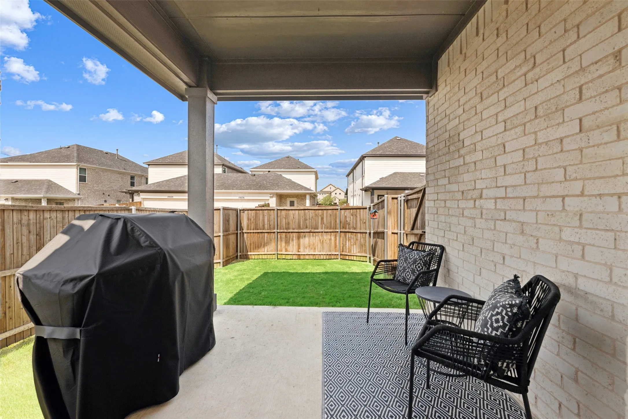Single Family Residence For Sale in Collin County , 10659 Downy Cup Drive, Frisco, Texas 75035, 5 Bedroom, 3 Bathroom, 2 Garage spaces, 2,446 Sqft, built in 2022, mls#21336631, Real Estate Agent in Frisco, Homes For Sale in Collin county, Homes For Sale in Frisco, Realtor in Frisco Texas, Real Estate Brokerage Independent Realty Texas, Luminita Cordes Realtor