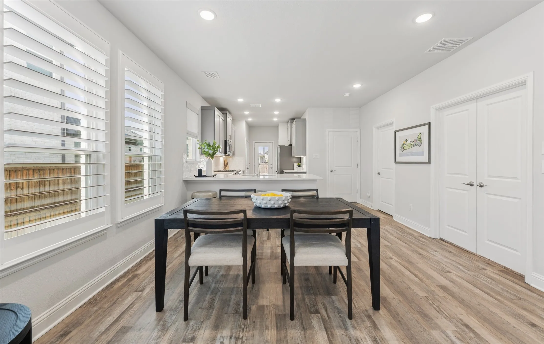 Single Family Residence For Sale in Collin County , 10659 Downy Cup Drive, Frisco, Texas 75035, 5 Bedroom, 3 Bathroom, 2 Garage spaces, 2,446 Sqft, built in 2022, mls#21336631, Real Estate Agent in Frisco, Homes For Sale in Collin county, Homes For Sale in Frisco, Realtor in Frisco Texas, Real Estate Brokerage Independent Realty Texas, Luminita Cordes Realtor
