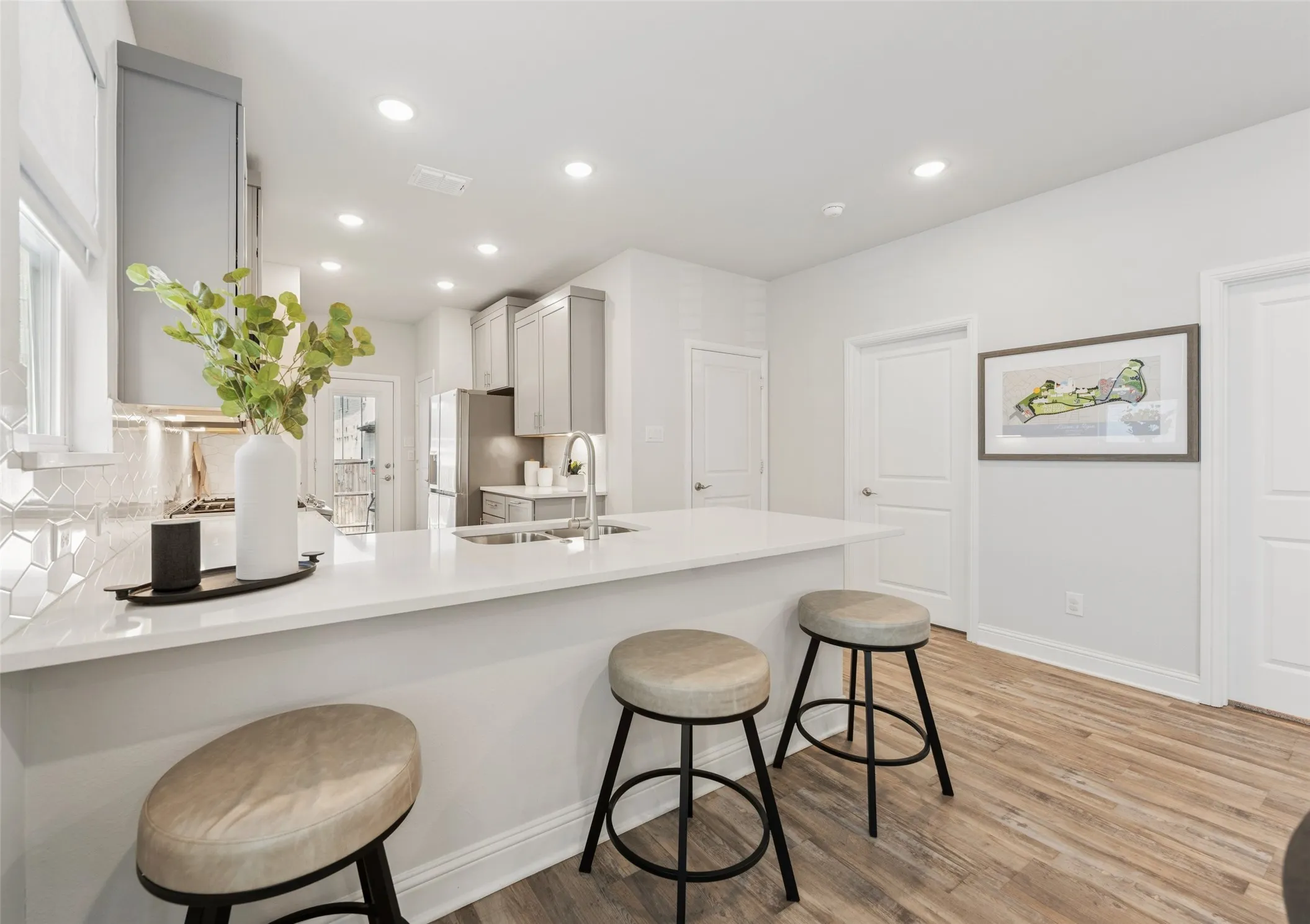 Single Family Residence For Sale in Collin County , 10659 Downy Cup Drive, Frisco, Texas 75035, 5 Bedroom, 3 Bathroom, 2 Garage spaces, 2,446 Sqft, built in 2022, mls#21336631, Real Estate Agent in Frisco, Homes For Sale in Collin county, Homes For Sale in Frisco, Realtor in Frisco Texas, Real Estate Brokerage Independent Realty Texas, Luminita Cordes Realtor