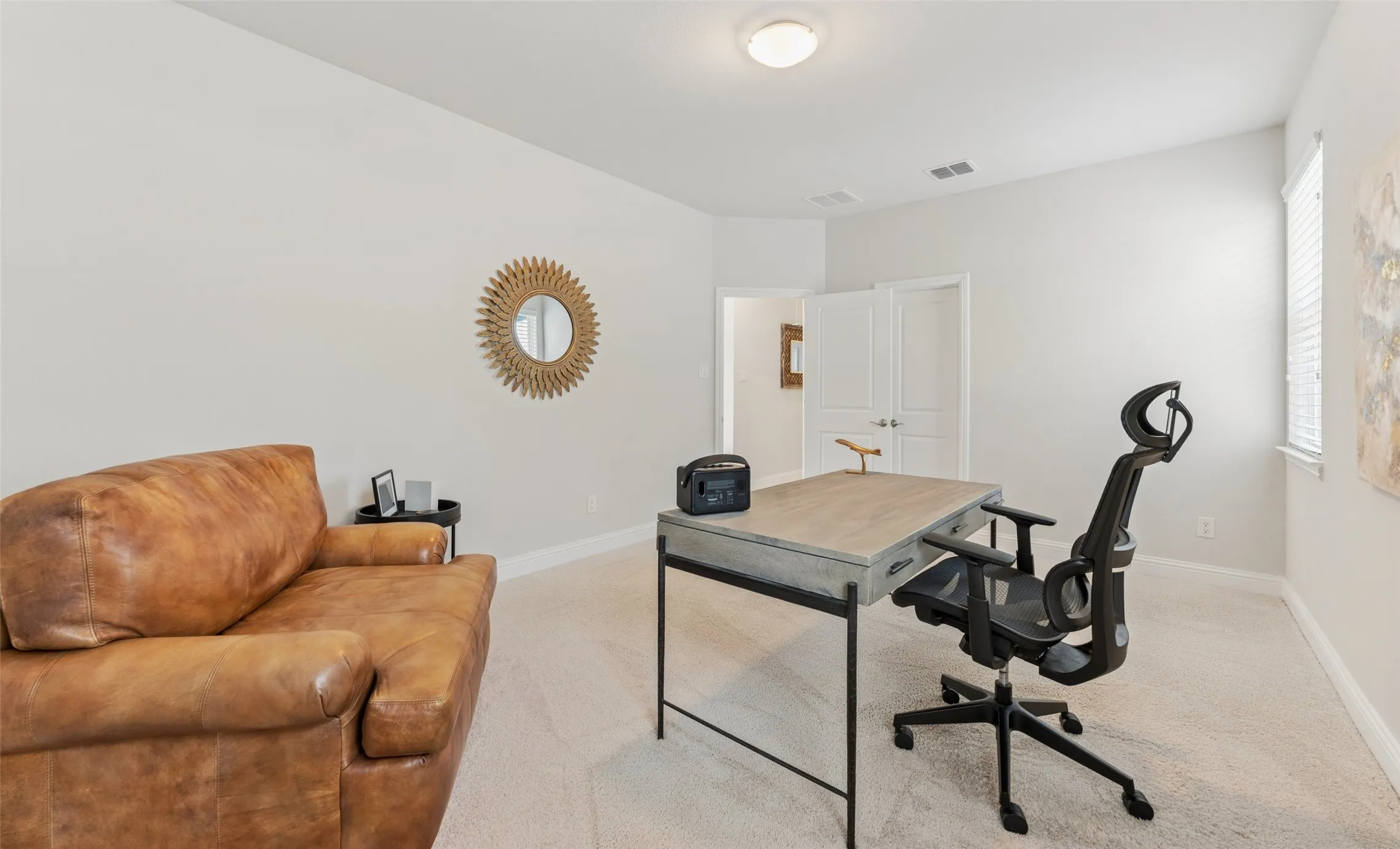 Single Family Residence For Sale in Collin County , 10659 Downy Cup Drive, Frisco, Texas 75035, 5 Bedroom, 3 Bathroom, 2 Garage spaces, 2,446 Sqft, built in 2022, mls#21336631, Real Estate Agent in Frisco, Homes For Sale in Collin county, Homes For Sale in Frisco, Realtor in Frisco Texas, Real Estate Brokerage Independent Realty Texas, Luminita Cordes Realtor