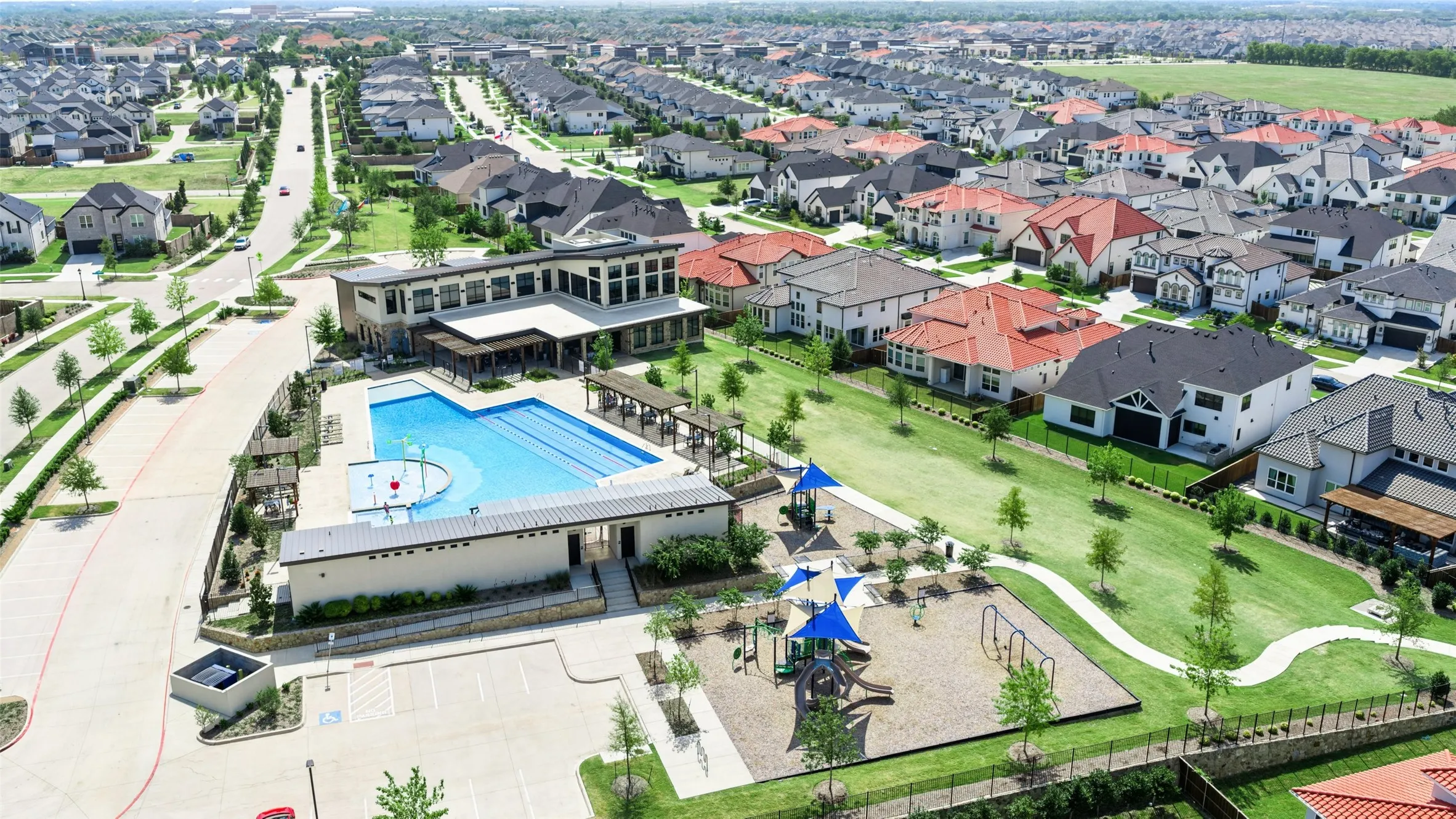 Single Family Residence For Sale in Collin County , 10659 Downy Cup Drive, Frisco, Texas 75035, 5 Bedroom, 3 Bathroom, 2 Garage spaces, 2,446 Sqft, built in 2022, mls#21336631, Real Estate Agent in Frisco, Homes For Sale in Collin county, Homes For Sale in Frisco, Realtor in Frisco Texas, Real Estate Brokerage Independent Realty Texas, Luminita Cordes Realtor
