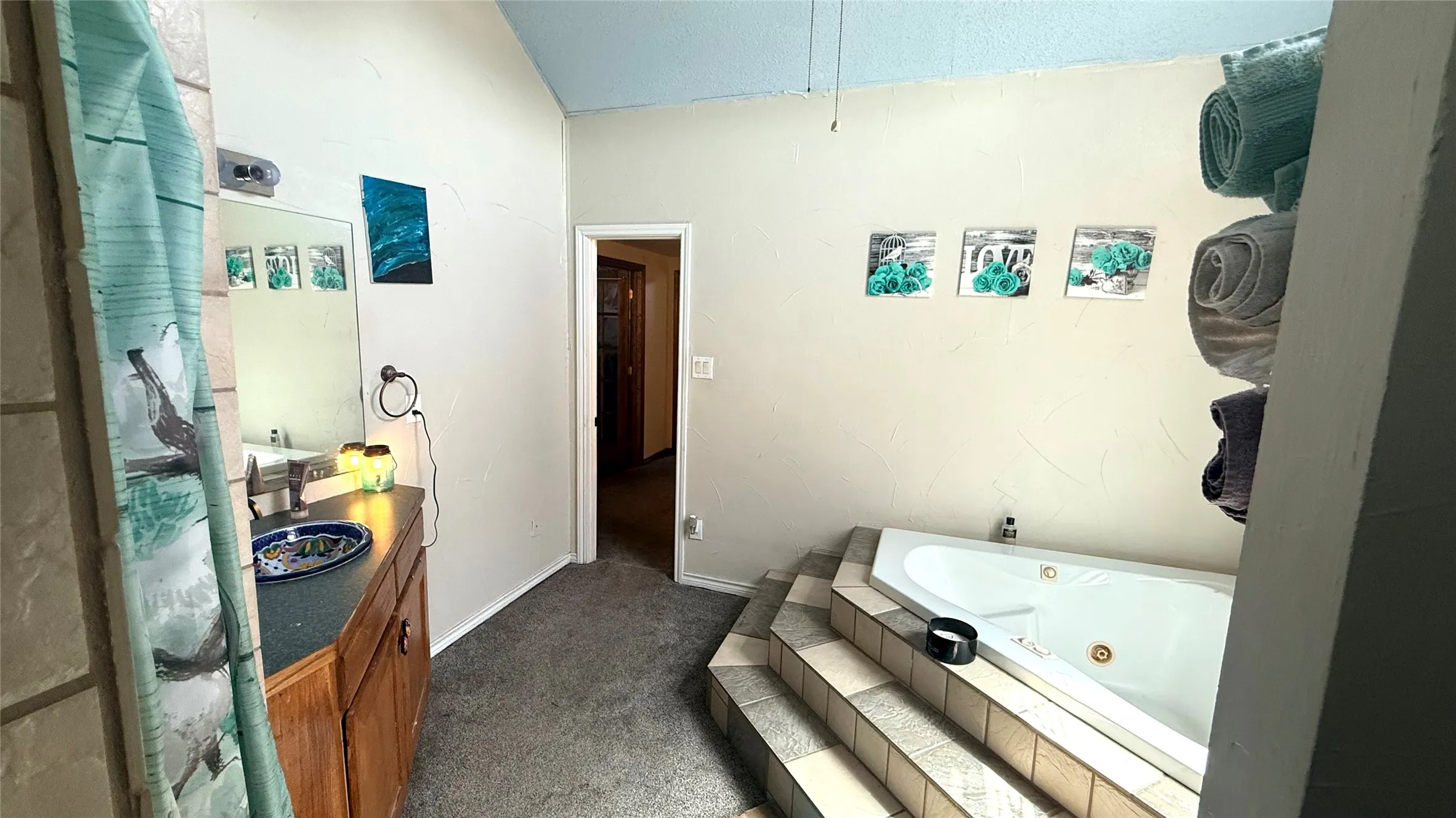Single Family Residence For Sale in Jones County , 1302 20th Street, Anson, Texas 79501, 3 Bedroom, 2 Bathroom, 1 Garage spaces, 2,734 Sqft, built in 1999, mls#21337252, Real Estate Agent in Anson, Homes For Sale in Jones county, Homes For Sale in Anson, Realtor in Anson Texas, Real Estate Brokerage Independent Realty Texas, Luminita Cordes Realtor