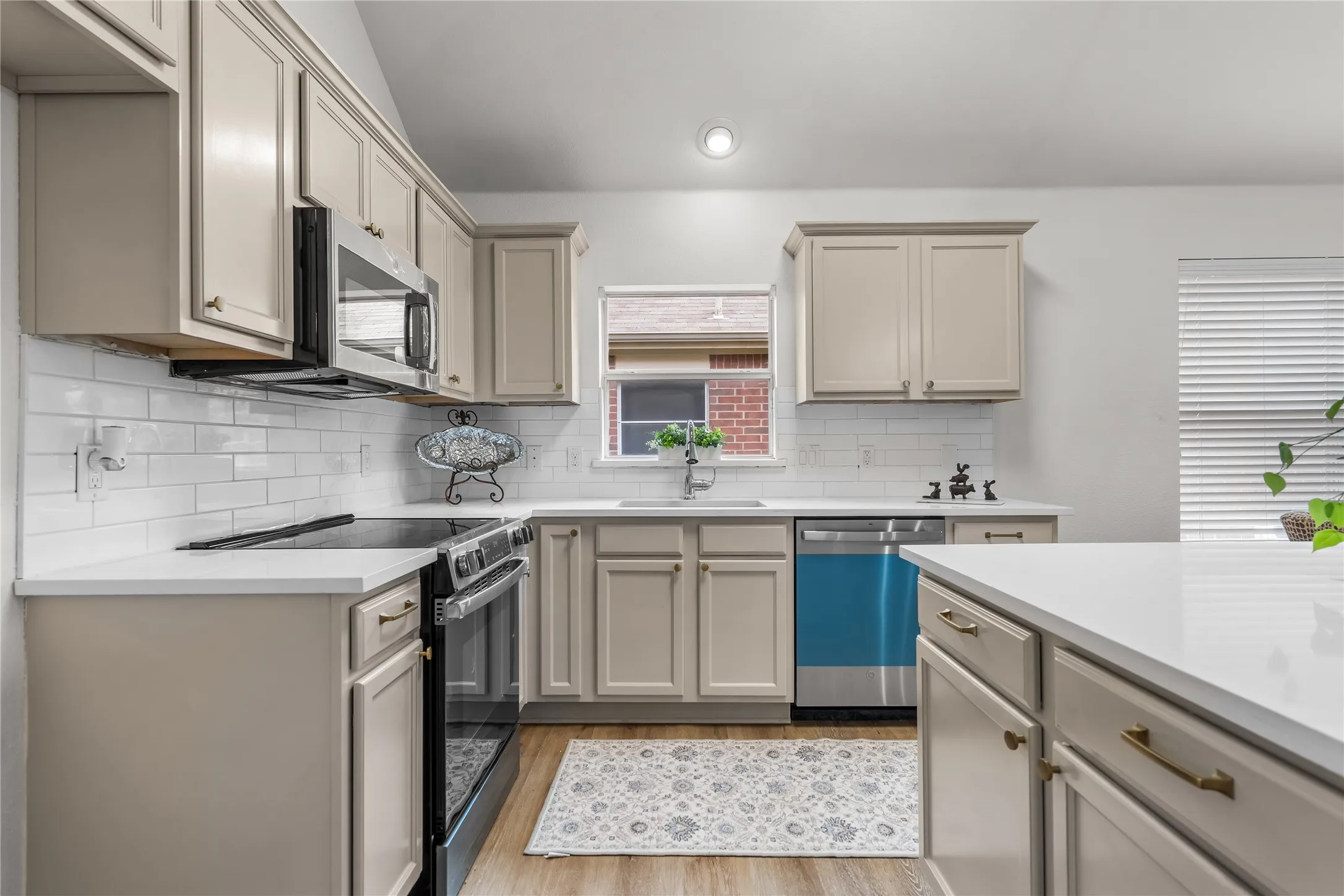 Kitchen view 3