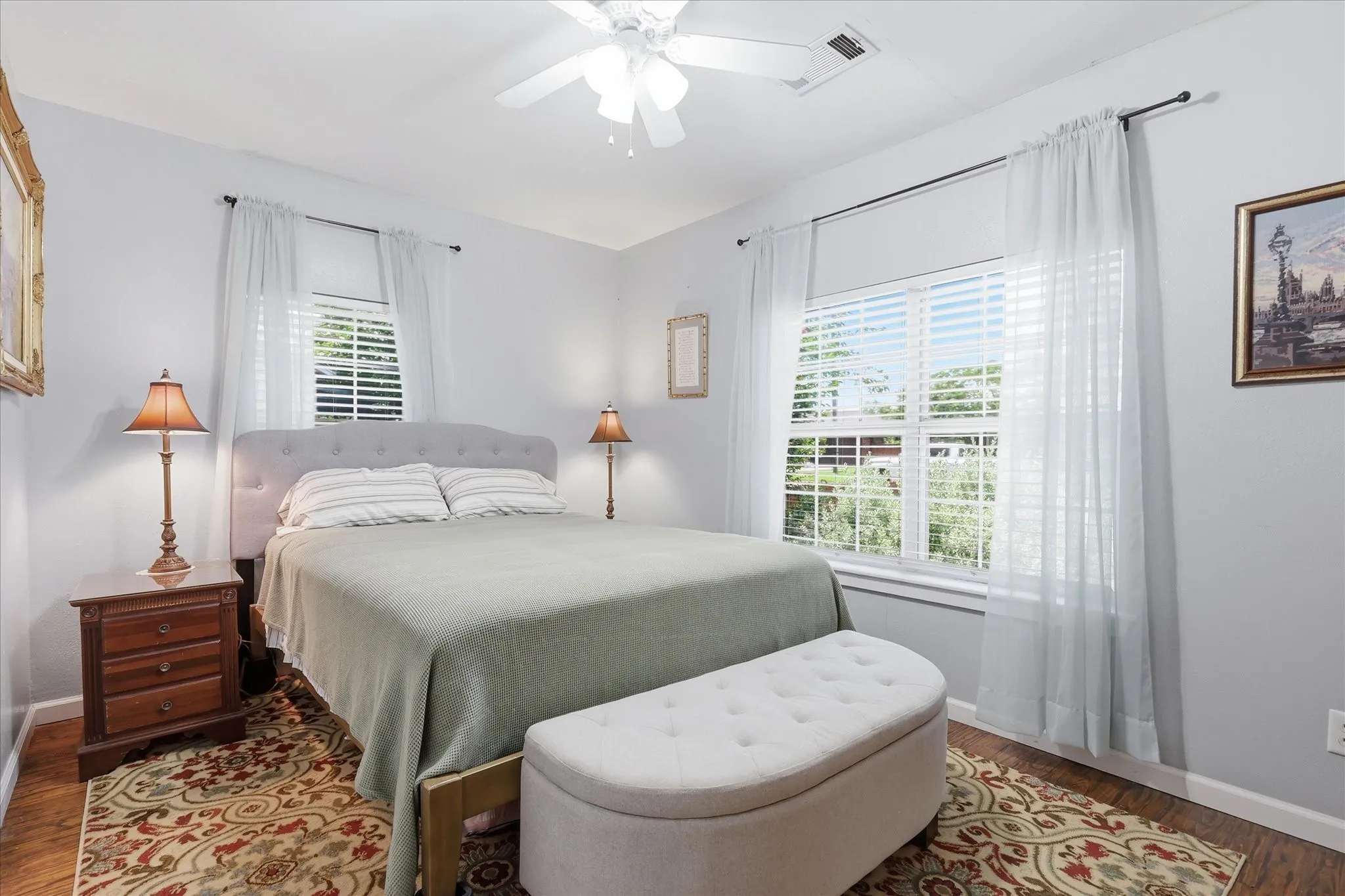 Single Family Residence For Sale in Grayson County , 116 Pecan Street, Whitesboro, Texas 76273, 3 Bedroom, 1 Bathroom, Garage spaces, 1,068 Sqft, built in 1960, mls#21336542, Real Estate Agent in Whitesboro, Homes For Sale in Grayson county, Homes For Sale in Whitesboro, Realtor in Whitesboro Texas, Real Estate Brokerage Independent Realty Texas, Luminita Cordes Realtor
