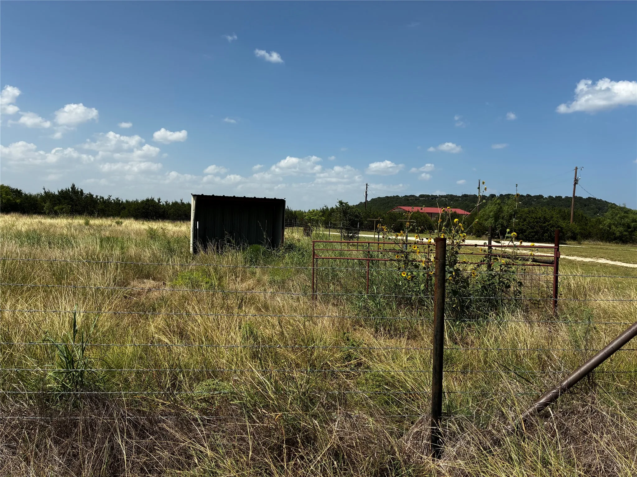 Single Family Residence For Sale in Lampasas County , 23748 N US Highway 281, Lampasas, Texas 76550, 3 Bedrooms, 3 Bathrooms, Garage spaces, 2,000 Sqft, built in 2018, Price $495,000, mls#21336298, Real Estate Agent in Lampasas, Homes For Sale in Lampasas county, Homes For Sale in Lampasas, Realtor in Lampasas Texas, Real Estate Brokerage Independent Realty Texas, Luminita Cordes Realtor