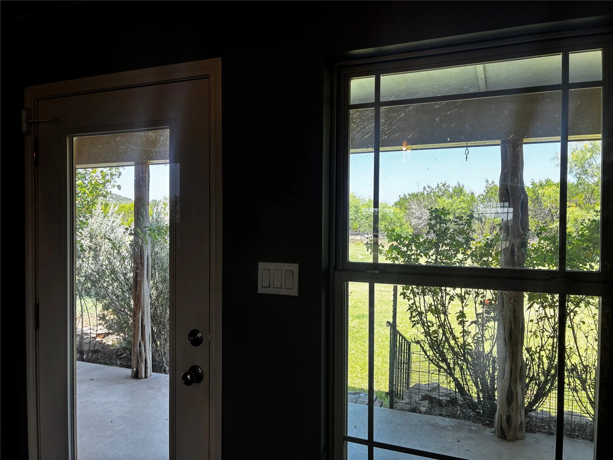 Single Family Residence For Sale in Lampasas County , 23748 N US Highway 281, Lampasas, Texas 76550, 3 Bedrooms, 3 Bathrooms, Garage spaces, 2,000 Sqft, built in 2018, Price $495,000, mls#21336298, Real Estate Agent in Lampasas, Homes For Sale in Lampasas county, Homes For Sale in Lampasas, Realtor in Lampasas Texas, Real Estate Brokerage Independent Realty Texas, Luminita Cordes Realtor