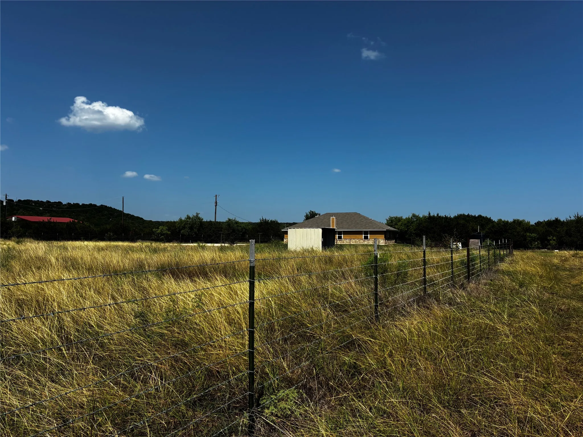 Single Family Residence For Sale in Lampasas County , 23748 N US Highway 281, Lampasas, Texas 76550, 3 Bedrooms, 3 Bathrooms, Garage spaces, 2,000 Sqft, built in 2018, Price $495,000, mls#21336298, Real Estate Agent in Lampasas, Homes For Sale in Lampasas county, Homes For Sale in Lampasas, Realtor in Lampasas Texas, Real Estate Brokerage Independent Realty Texas, Luminita Cordes Realtor