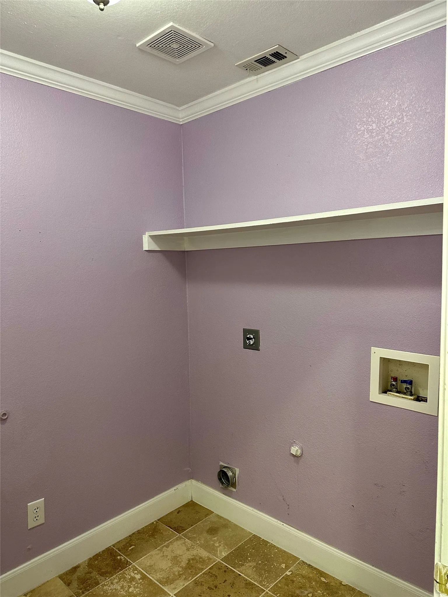 Single Family Residence For Rent in Kaufman County , 210 Windsor, Forney, Texas 75126, 3 Bedroom, 2 Bathroom, 2 Garage spaces, 1,468 Sqft, built in 2001, mls#21337274, Real Estate Agent in Forney, Homes For Rent in Kaufman county, Homes For Rent in Forney, Realtor in Forney Texas, Real Estate Brokerage Independent Realty Texas, Luminita Cordes Realtor