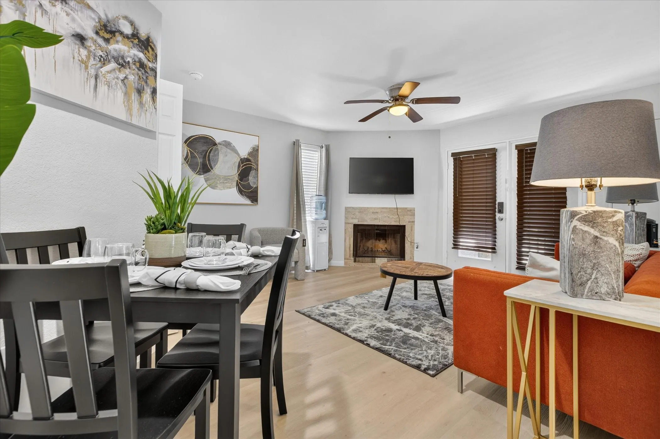 Condominium For Sale in Dallas County , 9805 Walnut Street 112, Dallas, Texas 75243, 1 Bedroom, 1 Bathroom, Garage spaces, 551 Sqft, built in 1981, mls#21337297, Real Estate Agent in Dallas, Homes For Sale in Dallas county, Homes For Sale in Dallas, Realtor in Dallas Texas, Real Estate Brokerage Independent Realty Texas, Luminita Cordes Realtor