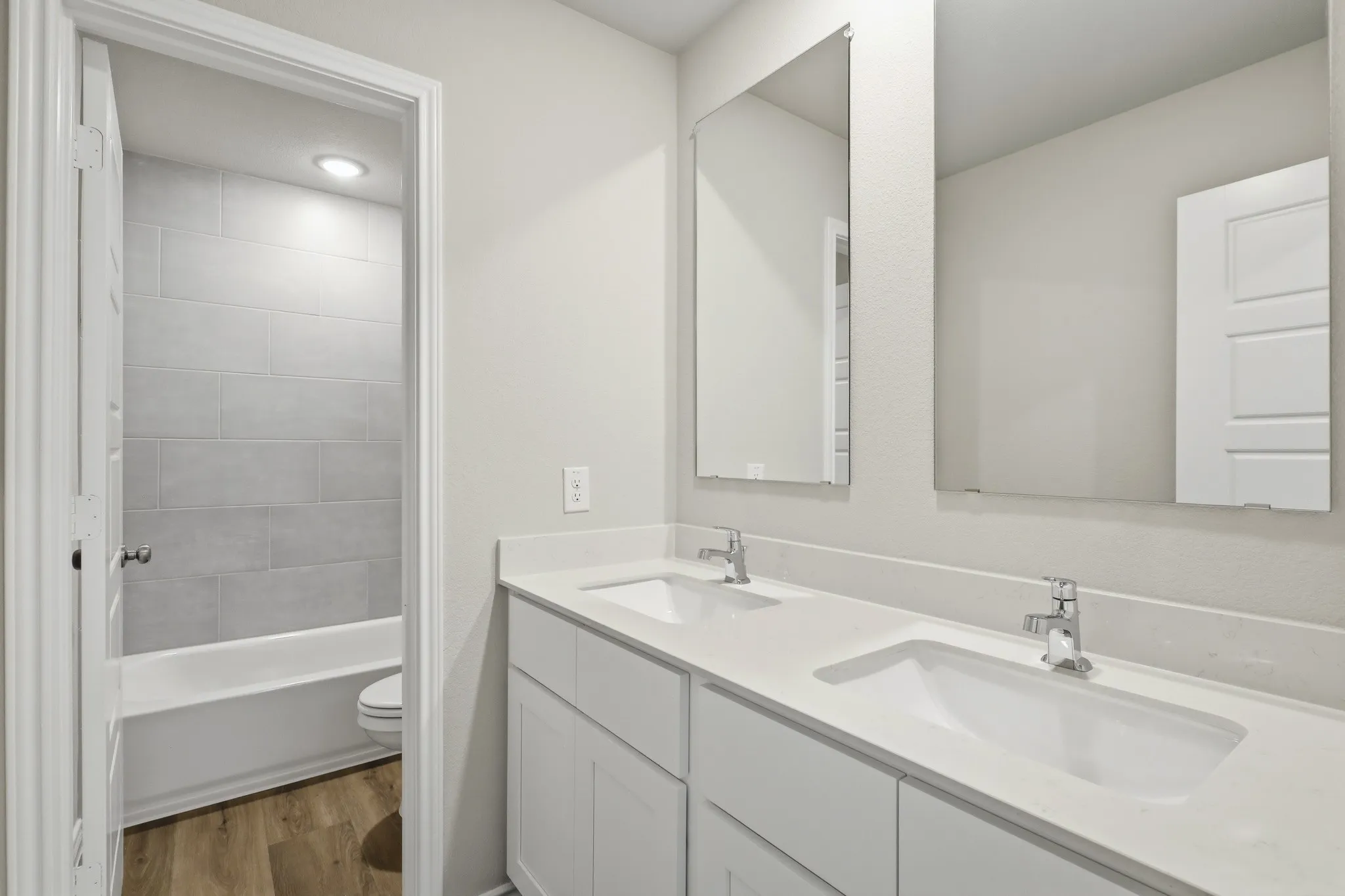 Single Family Residence For Sale in Tarrant County , 2416 Southern Magnolia Drive, Fort Worth, Texas 76123, 5 Bedroom, 4 Bathroom, 2 Garage spaces, 2,622 Sqft, built in 2026, mls#21337293, Real Estate Agent in Fort Worth, Homes For Sale in Tarrant county, Homes For Sale in Fort Worth, Realtor in Fort Worth Texas, Real Estate Brokerage Independent Realty Texas, Luminita Cordes Realtor