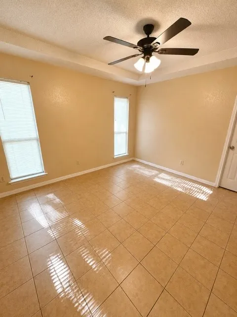 Single Family Residence For Sale in Dallas County , 216 Monica Street, Glenn Heights, Texas 75154, 4 Bedroom, 3 Bathroom, Garage spaces, 1,141 Sqft, built in 1983, mls#21337307, Real Estate Agent in Glenn Heights, Homes For Sale in Dallas county, Homes For Sale in Glenn Heights, Realtor in Glenn Heights Texas, Real Estate Brokerage Independent Realty Texas, Luminita Cordes Realtor