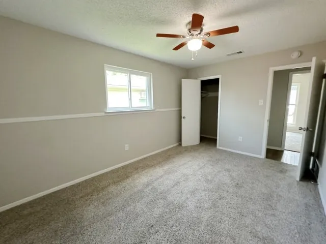 Single Family Residence For Sale in Johnson County , 328 Hillside Court, Burleson, Texas 76028, 4 Bedroom, 3 Bathroom, Garage spaces, 1,511 Sqft, built in 1969, mls#21337295, Real Estate Agent in Burleson, Homes For Sale in Johnson county, Homes For Sale in Burleson, Realtor in Burleson Texas, Real Estate Brokerage Independent Realty Texas, Luminita Cordes Realtor