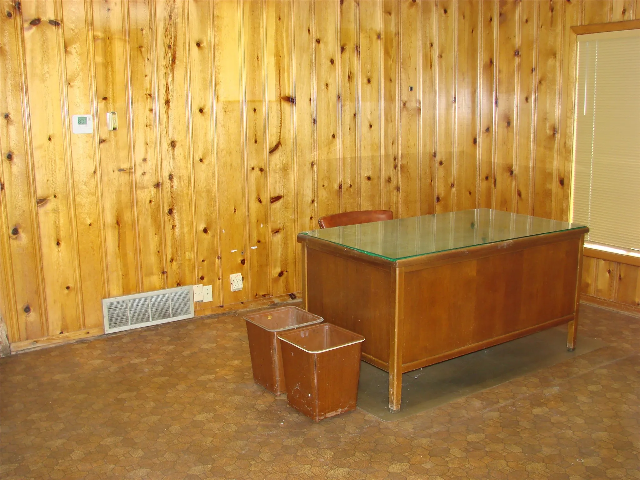 Office For Rent in Cooke County , 1604 E HWY 82, Gainesville, Texas 76240, 0, 0, Garage spaces, 0 Sqft, built in 0, mls#21337078, Real Estate Agent in Gainesville, Homes For Rent in Cooke county, Homes For Rent in Gainesville, Realtor in Gainesville Texas, Real Estate Brokerage Independent Realty Texas, Luminita Cordes Realtor