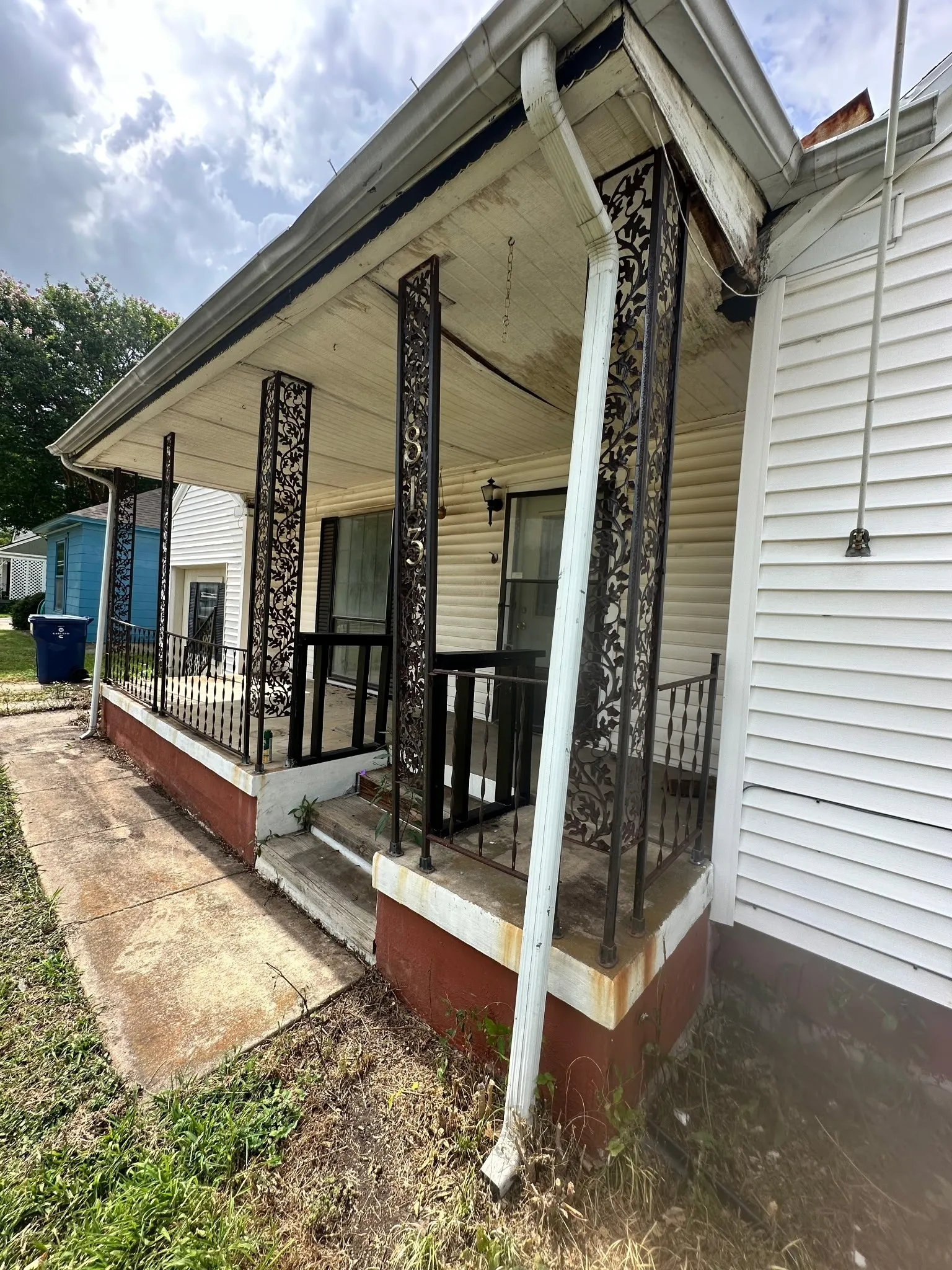 Single Family Residence For Sale in Dallas County , 813 Magnolia Drive, Garland, Texas 75040, 2 Bedroom, 1 Bathroom, 1 Garage spaces, 1,718 Sqft, built in 1951, Price $195,000, mls#21333466, Real Estate Agent in Garland, Homes For Sale in Dallas county, Homes For Sale in Garland, Realtor in Garland Texas, Real Estate Brokerage Independent Realty Texas, Luminita Cordes Realtor