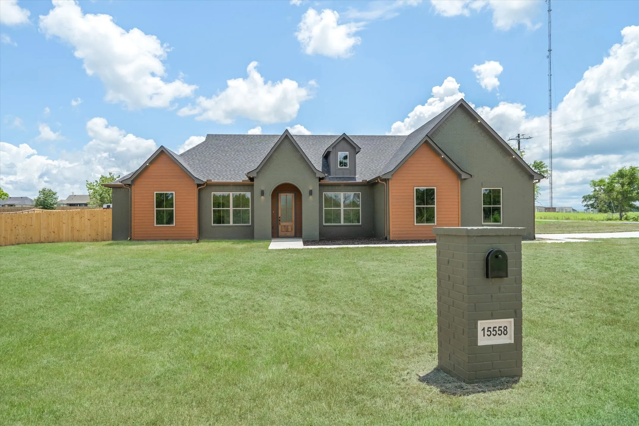 Single Family Residence For Sale in Smith County , 15558 CR 436, Lindale, Texas 75771, 5 Bedrooms, 3 Bathrooms, Garage spaces, 2,187 Sqft, built in 2026, Price $449,900, mls#21337363, Real Estate Agent in Lindale, Homes For Sale in Smith county, Homes For Sale in Lindale, Realtor in Lindale Texas, Real Estate Brokerage Independent Realty Texas, Luminita Cordes Realtor