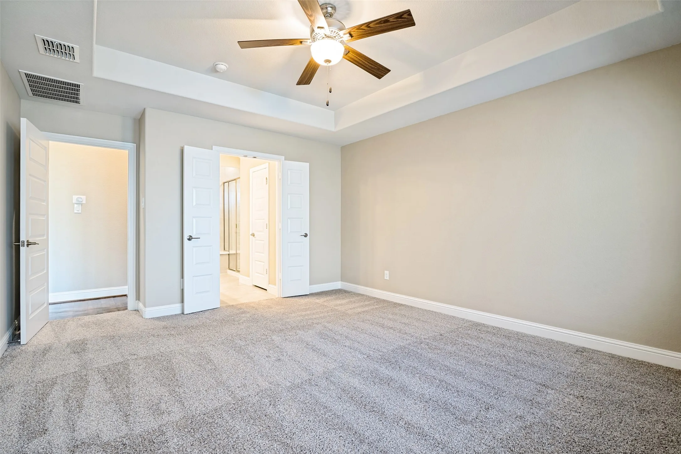 Single Family Residence For Sale in Kaufman County , 2272 Templin Avenue, Forney, Texas 75126, 3 Bedroom, 3 Bathroom, 2 Garage spaces, 2,226 Sqft, built in 2020, mls#21336815, Real Estate Agent in Forney, Homes For Sale in Kaufman county, Homes For Sale in Forney, Realtor in Forney Texas, Real Estate Brokerage Independent Realty Texas, Luminita Cordes Realtor