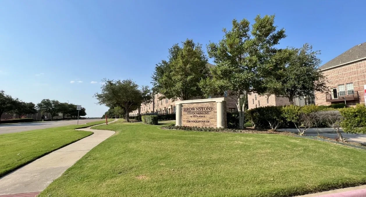 Townhouse For Rent in Denton County , 2500 Rockbrook Drive 40, Lewisville, Texas 75067, 3 Bedroom, 3 Bathroom, 2 Garage spaces, 1,802 Sqft, built in 2009, mls#21337369, Real Estate Agent in Lewisville, Homes For Rent in Denton county, Homes For Rent in Lewisville, Realtor in Lewisville Texas, Real Estate Brokerage Independent Realty Texas, Luminita Cordes Realtor