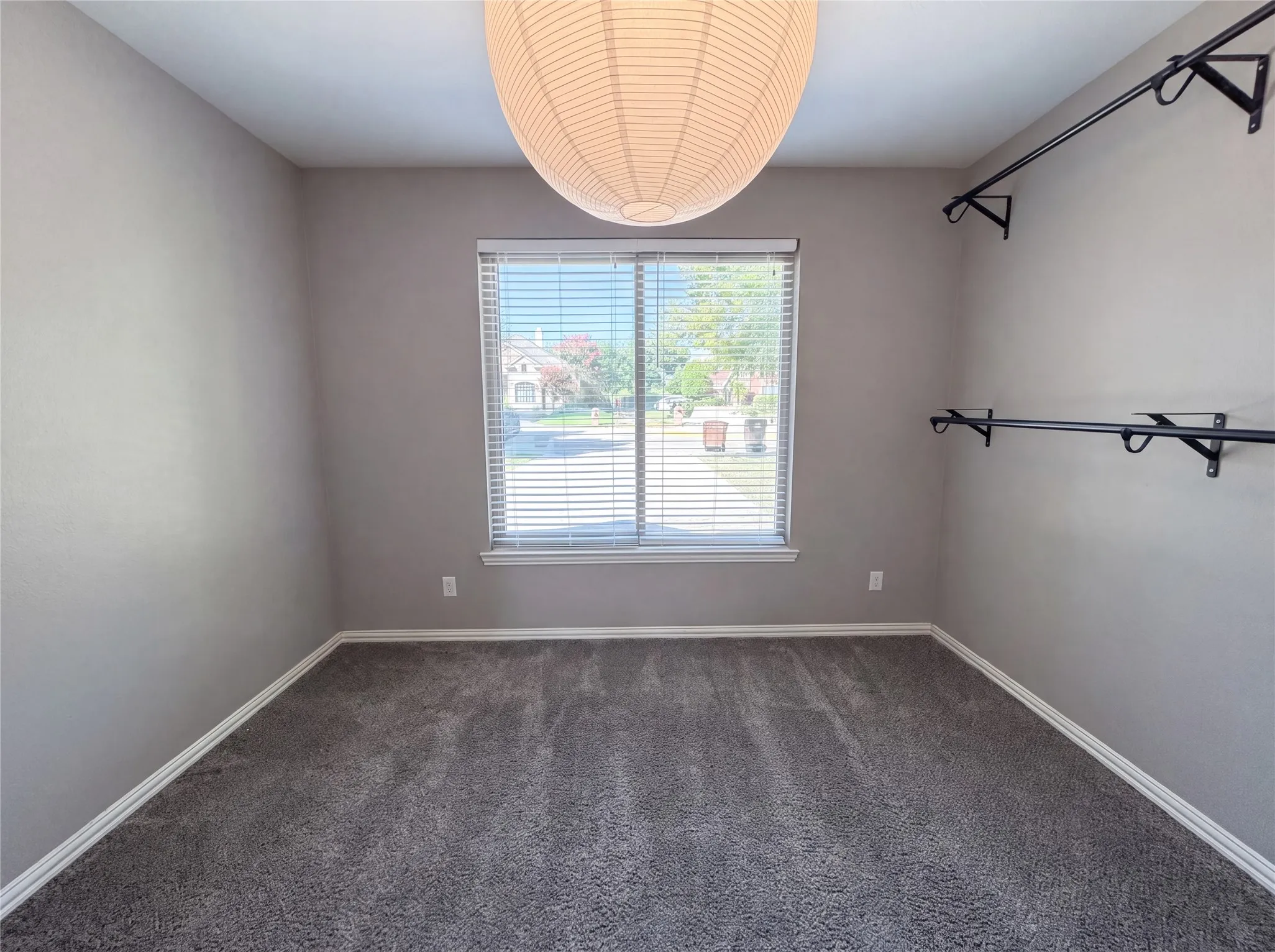 Single Family Residence For Sale in Collin County , 2404 Royal Birkdale Drive, Plano, Texas 75025, 4 Bedroom, 3 Bathroom, 2 Garage spaces, 2,420 Sqft, built in 1999, mls#21337368, Real Estate Agent in Plano, Homes For Sale in Collin county, Homes For Sale in Plano, Realtor in Plano Texas, Real Estate Brokerage Independent Realty Texas, Luminita Cordes Realtor