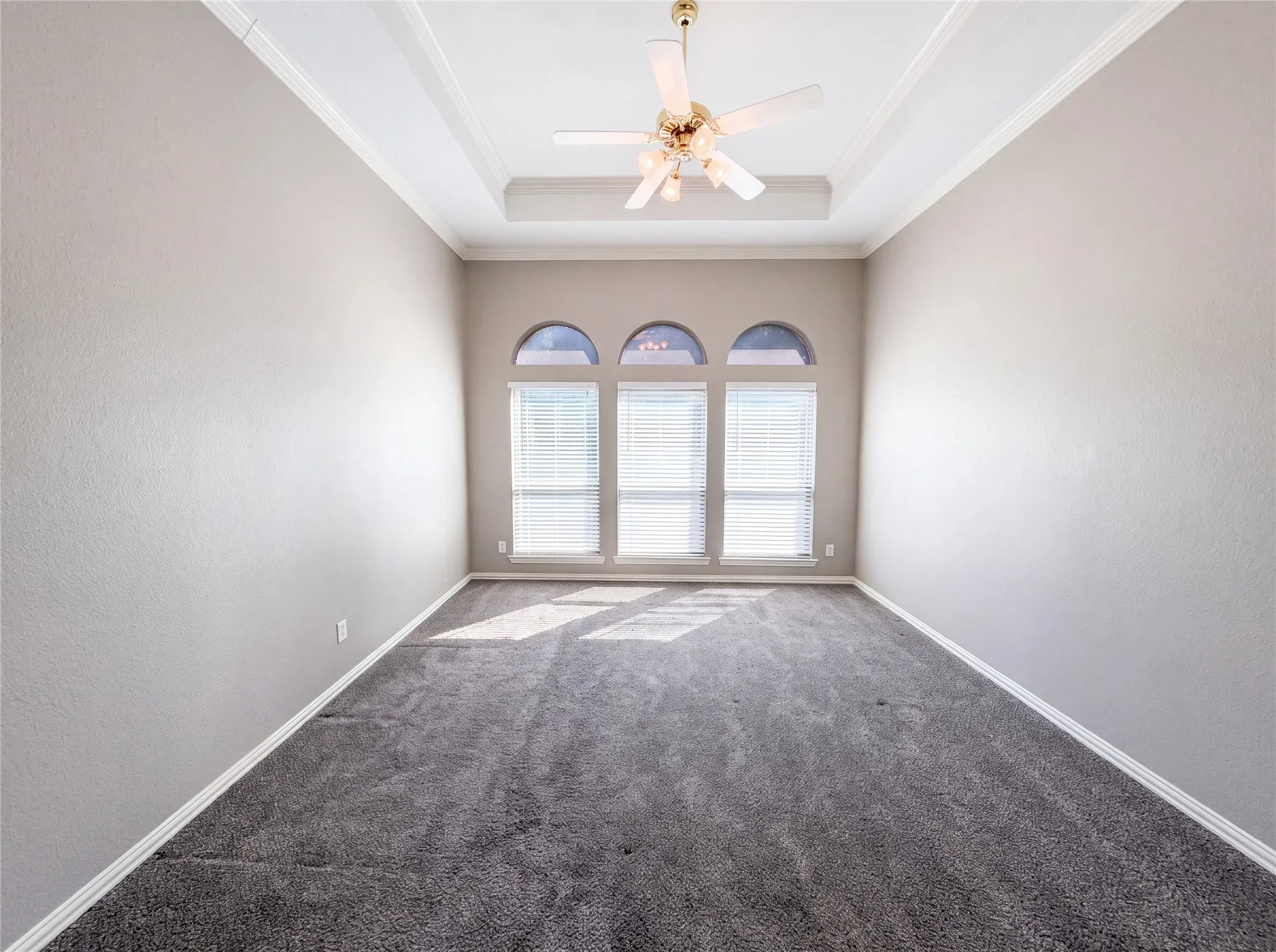 Single Family Residence For Sale in Collin County , 2404 Royal Birkdale Drive, Plano, Texas 75025, 4 Bedroom, 3 Bathroom, 2 Garage spaces, 2,420 Sqft, built in 1999, mls#21337368, Real Estate Agent in Plano, Homes For Sale in Collin county, Homes For Sale in Plano, Realtor in Plano Texas, Real Estate Brokerage Independent Realty Texas, Luminita Cordes Realtor