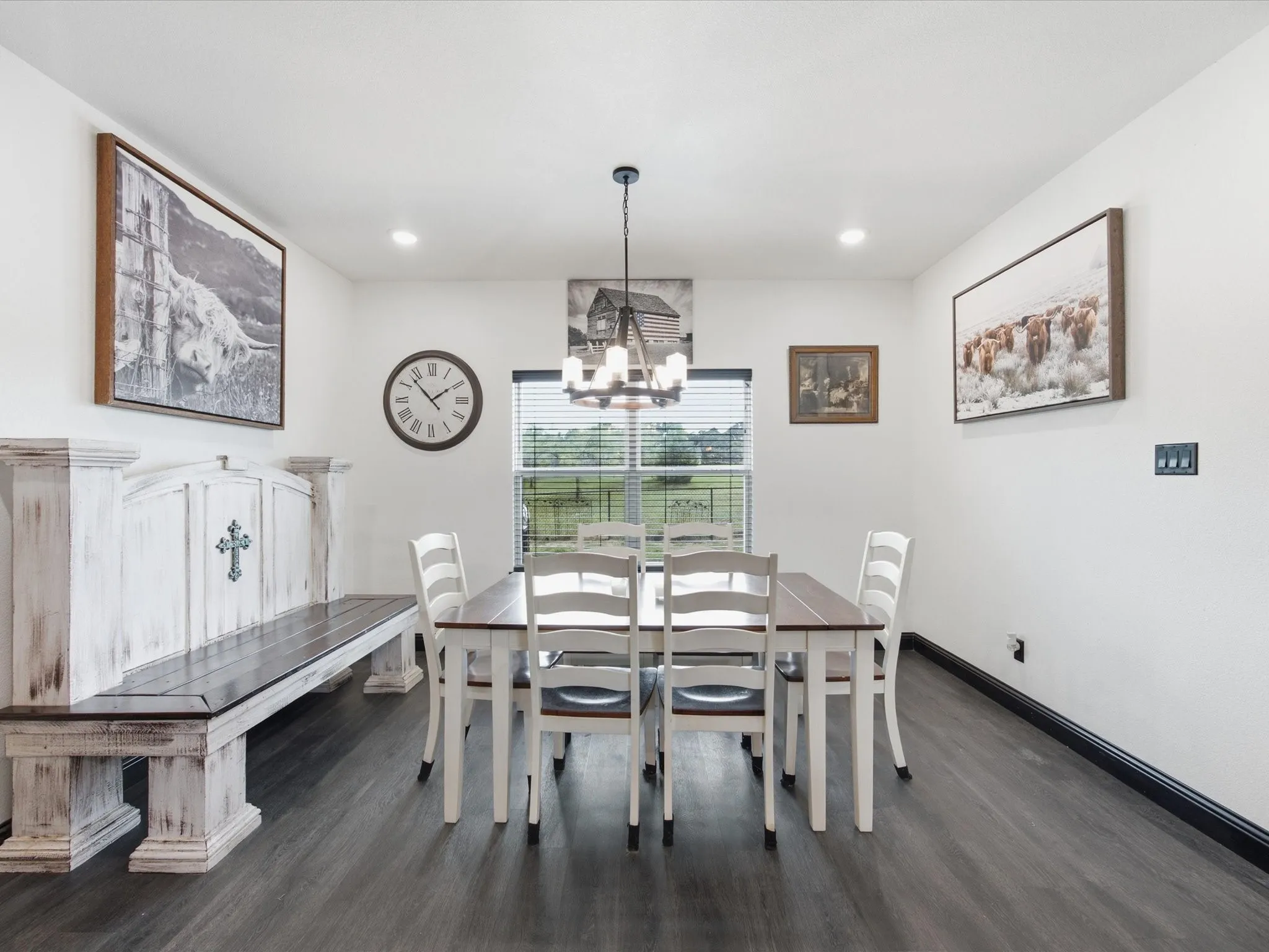 Single Family Residence For Sale in Montague County , 403 Polk Road, Bowie, Texas 76230, 4 Bedroom, 4 Bathroom, 2 Garage spaces, 2,326 Sqft, built in 2023, mls#21337384, Real Estate Agent in Bowie, Homes For Sale in Montague county, Homes For Sale in Bowie, Realtor in Bowie Texas, Real Estate Brokerage Independent Realty Texas, Luminita Cordes Realtor
