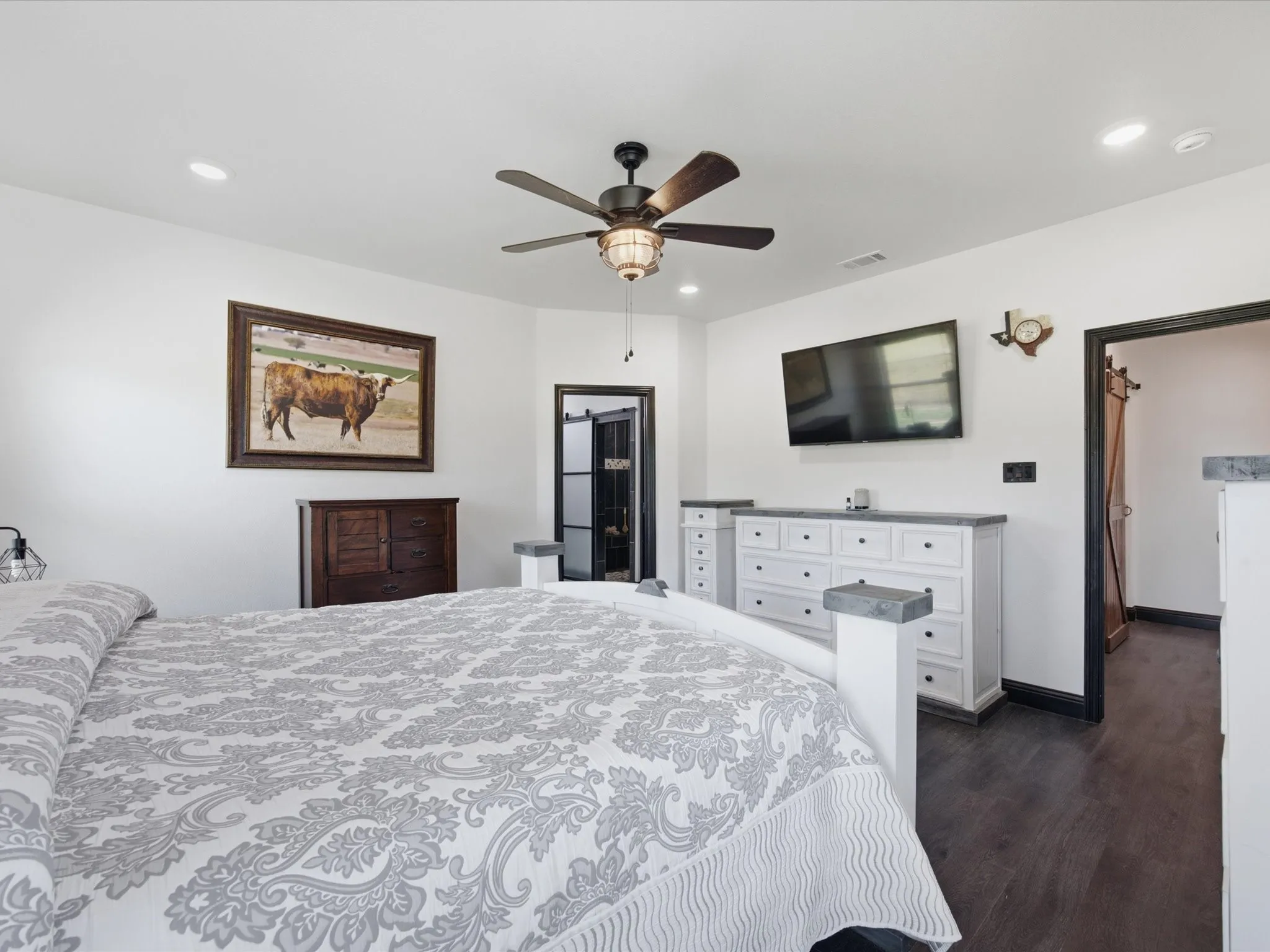 Single Family Residence For Sale in Montague County , 403 Polk Road, Bowie, Texas 76230, 4 Bedroom, 4 Bathroom, 2 Garage spaces, 2,326 Sqft, built in 2023, mls#21337384, Real Estate Agent in Bowie, Homes For Sale in Montague county, Homes For Sale in Bowie, Realtor in Bowie Texas, Real Estate Brokerage Independent Realty Texas, Luminita Cordes Realtor