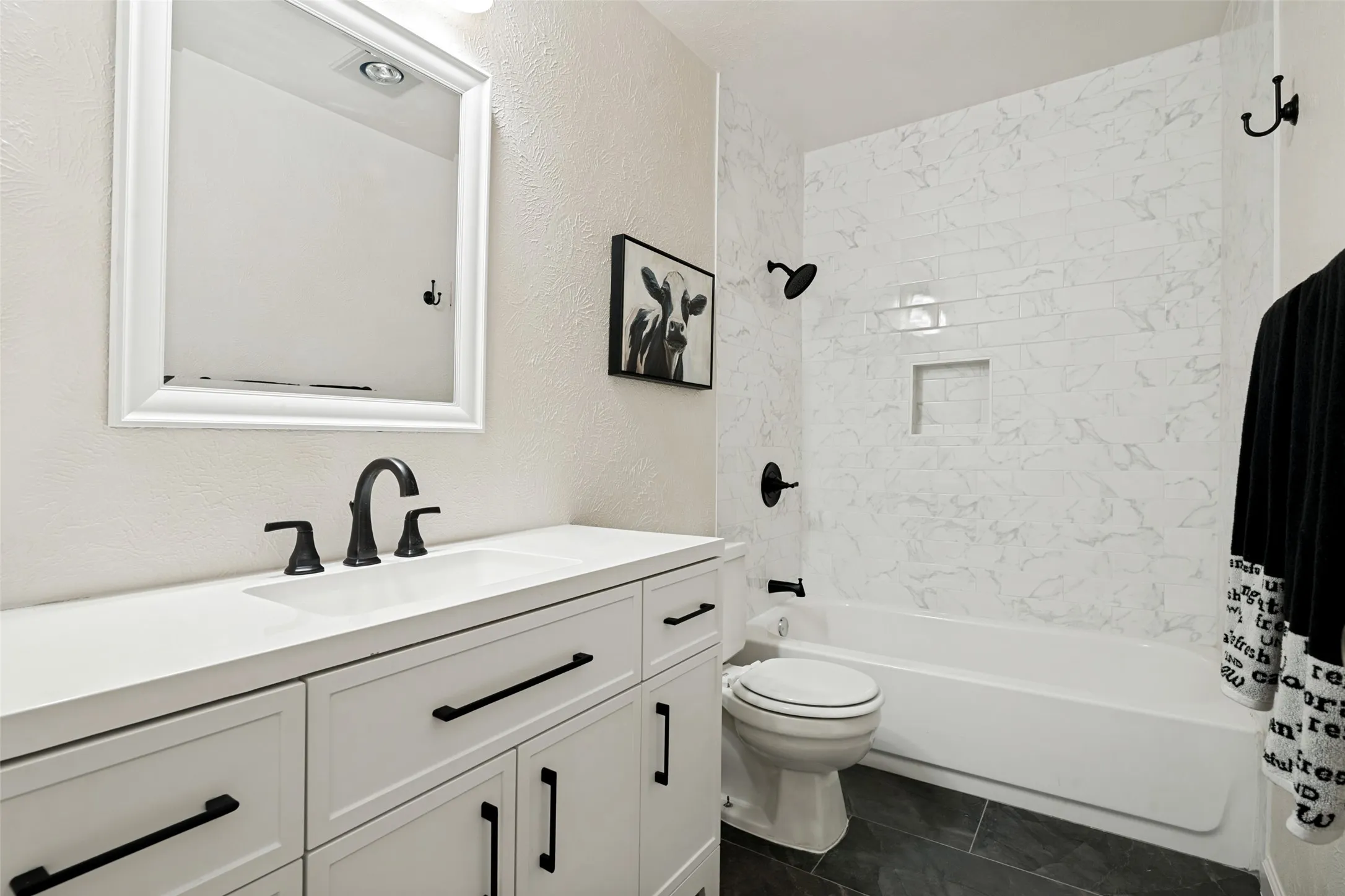 Single Family Residence For Sale in Dallas County , 2909 Flagstone Drive, Garland, Texas 75044, 3 Bedroom, 2 Bathroom, 2 Garage spaces, 1,716 Sqft, built in 1978, mls#21337348, Real Estate Agent in Garland, Homes For Sale in Dallas county, Homes For Sale in Garland, Realtor in Garland Texas, Real Estate Brokerage Independent Realty Texas, Luminita Cordes Realtor