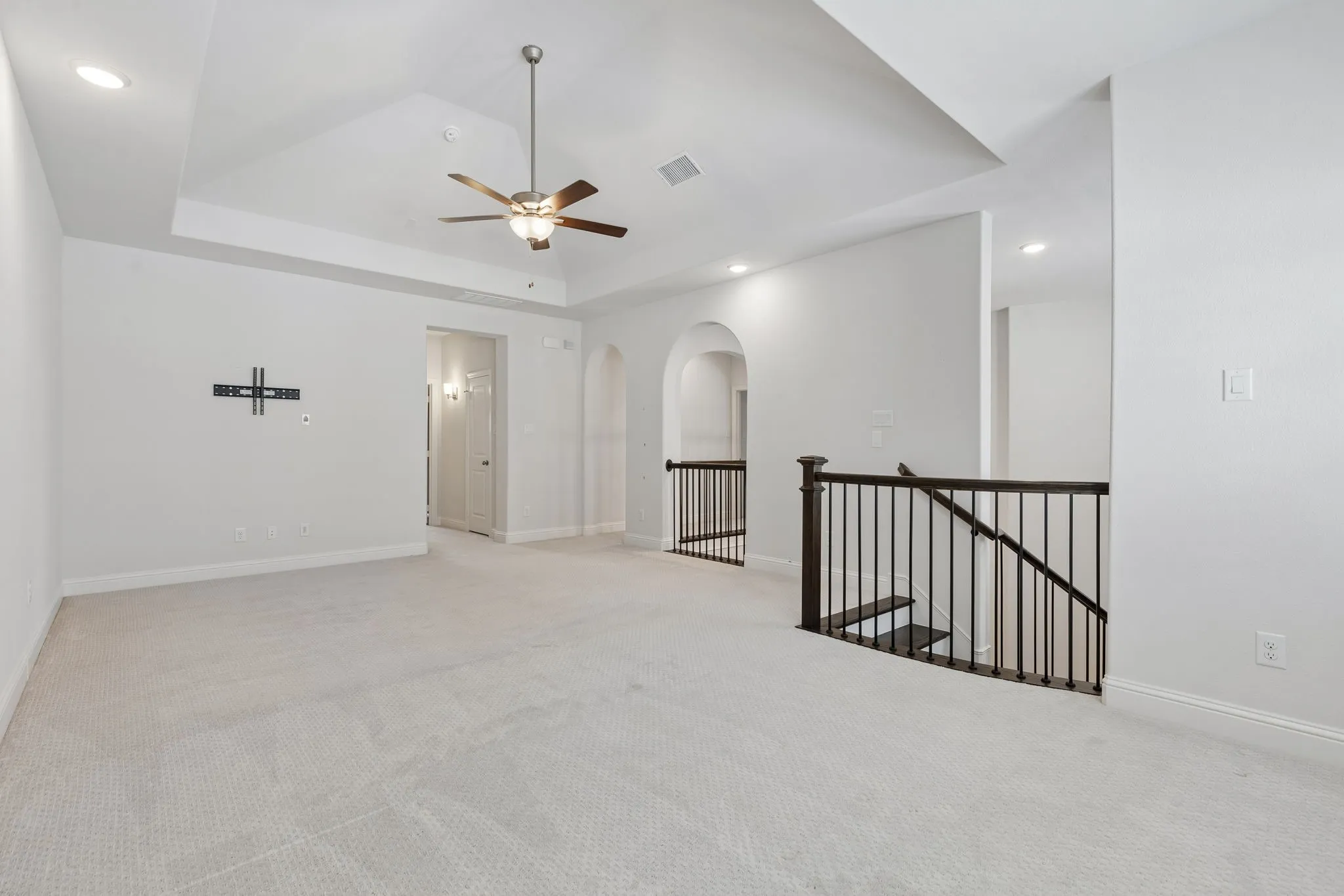 Single Family Residence For Sale in Denton County , 4043 Fairbanks Drive, Frisco, Texas 75033, 4 Bedroom, 6 Bathroom, 3 Garage spaces, 4,330 Sqft, built in 2019, mls#21335940, Real Estate Agent in Frisco, Homes For Sale in Denton county, Homes For Sale in Frisco, Realtor in Frisco Texas, Real Estate Brokerage Independent Realty Texas, Luminita Cordes Realtor