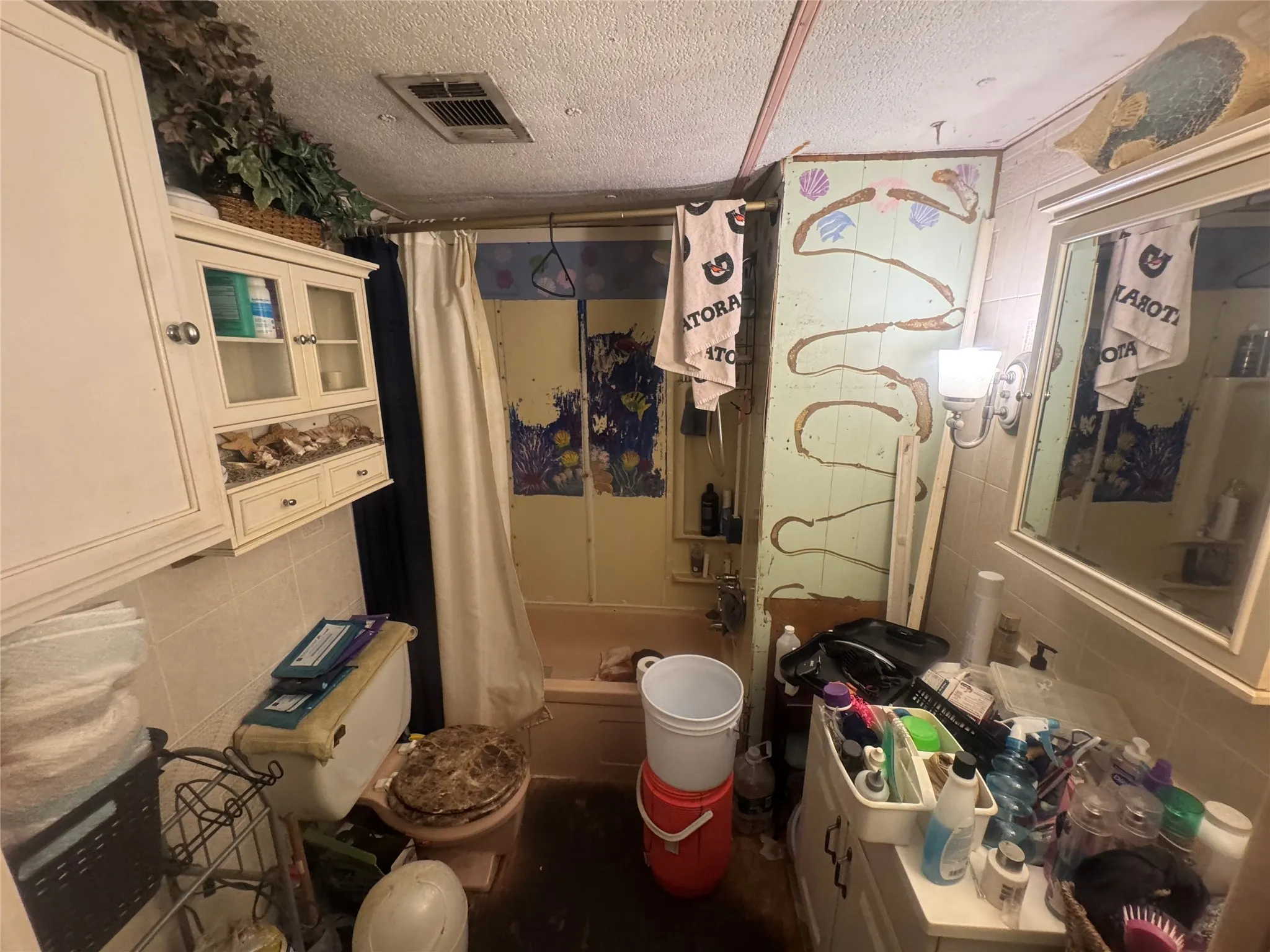 Single Family Residence For Sale in Tarrant County , 6309 Forest Acre Circle N, Fort Worth, Texas 76140, 3 Bedroom, 2 Bathroom, 3 Garage spaces, 1,248 Sqft, built in 1985, mls#21337419, Real Estate Agent in Fort Worth, Homes For Sale in Tarrant county, Homes For Sale in Fort Worth, Realtor in Fort Worth Texas, Real Estate Brokerage Independent Realty Texas, Luminita Cordes Realtor