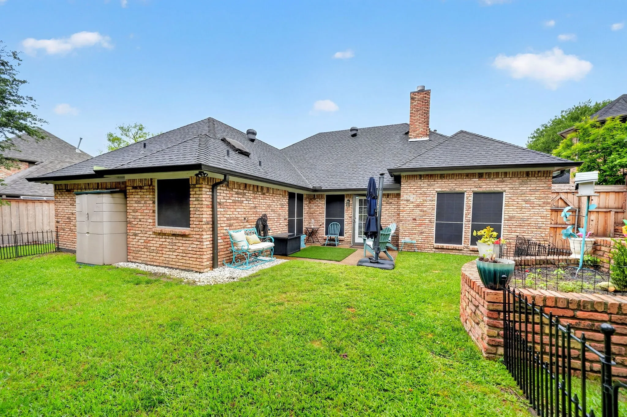 Single Family Residence For Sale in Rockwall County , 104 Easterner Place, Rockwall, Texas 75032, 3 Bedroom, 3 Bathroom, 2 Garage spaces, 2,262 Sqft, built in 1993, mls#21315098, Real Estate Agent in Rockwall, Homes For Sale in Rockwall county, Homes For Sale in Rockwall, Realtor in Rockwall Texas, Real Estate Brokerage Independent Realty Texas, Luminita Cordes Realtor
